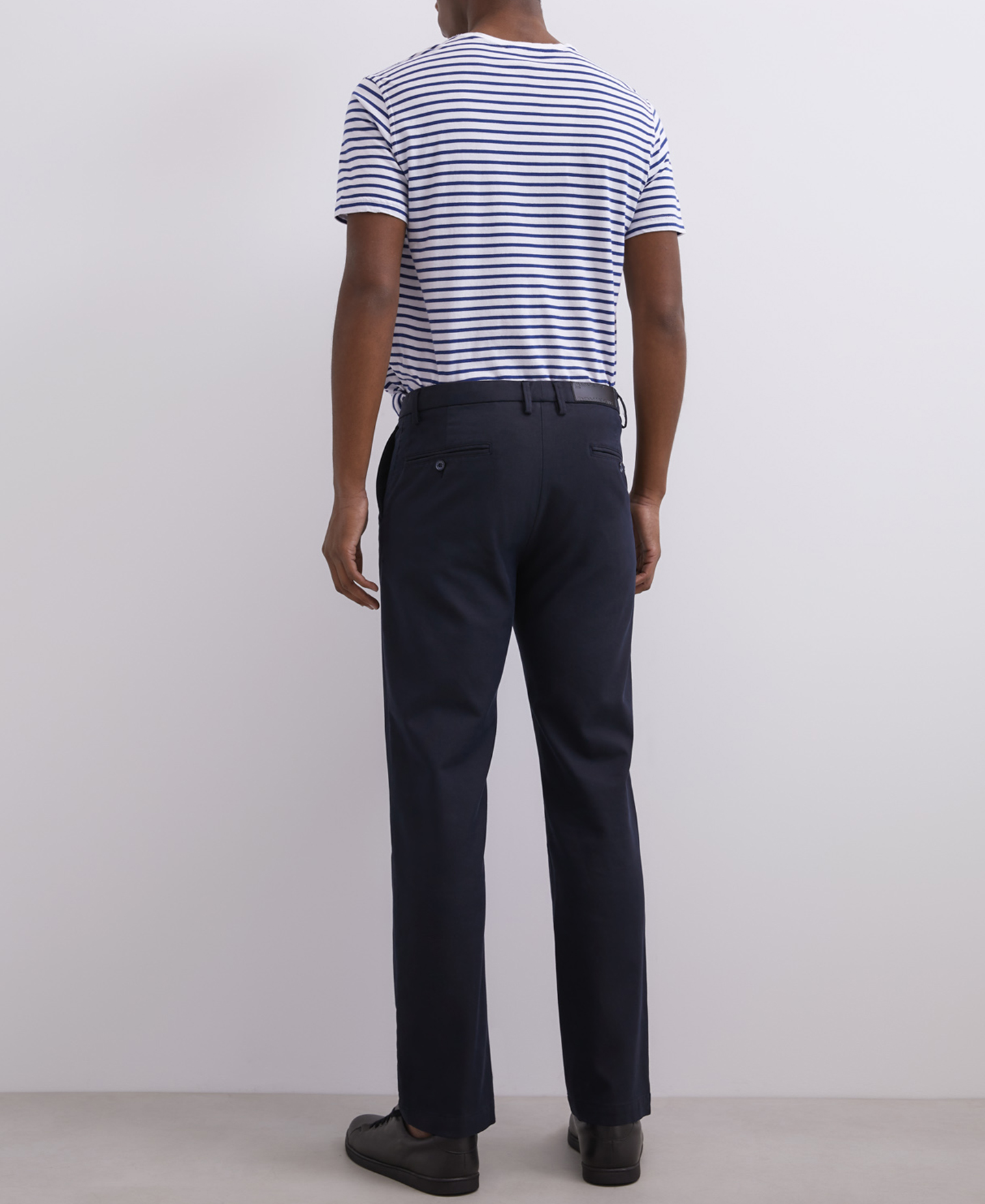 Pantalón chino de algodón image number 1