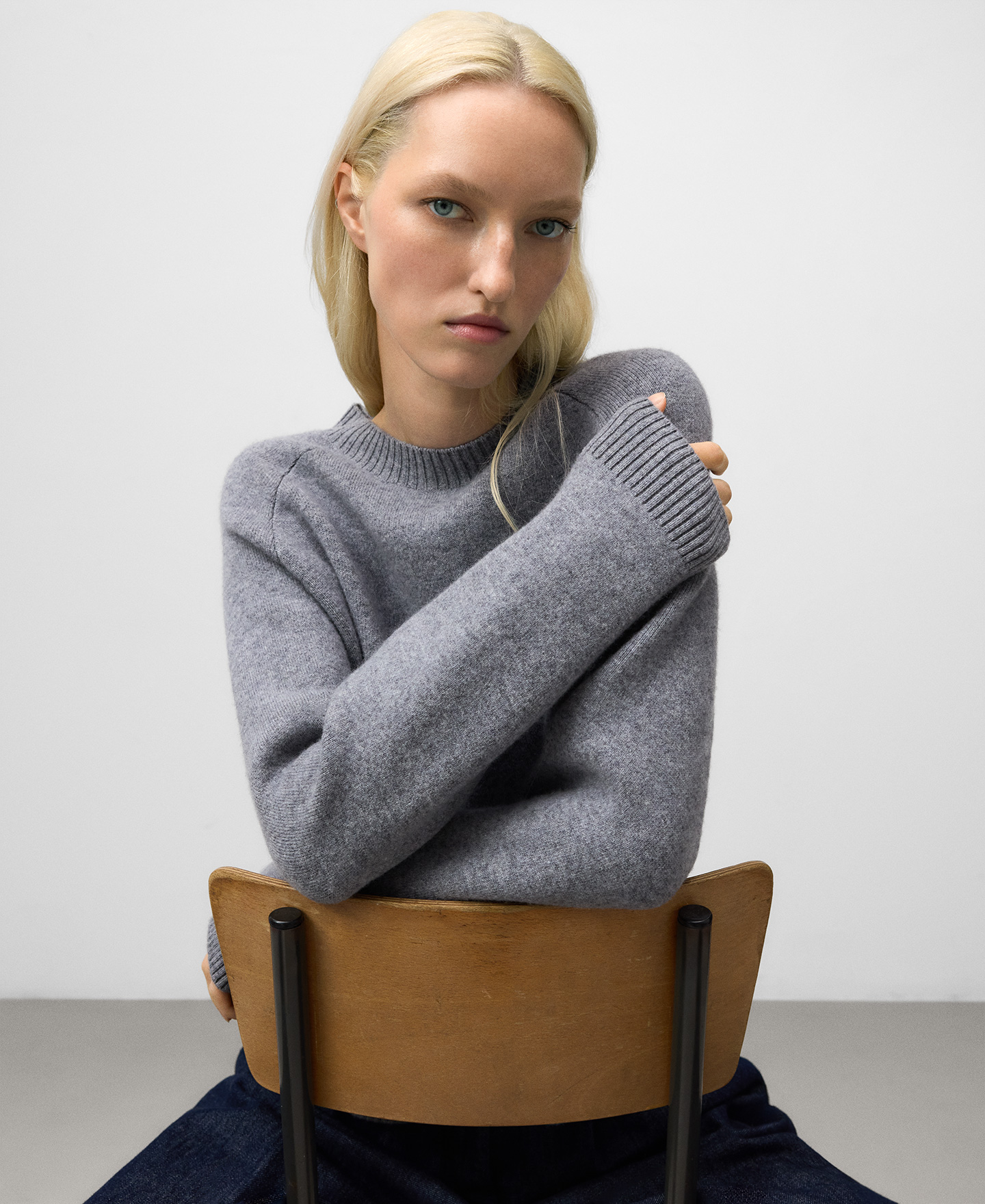 Wool sweater with metal piece woman image number 0