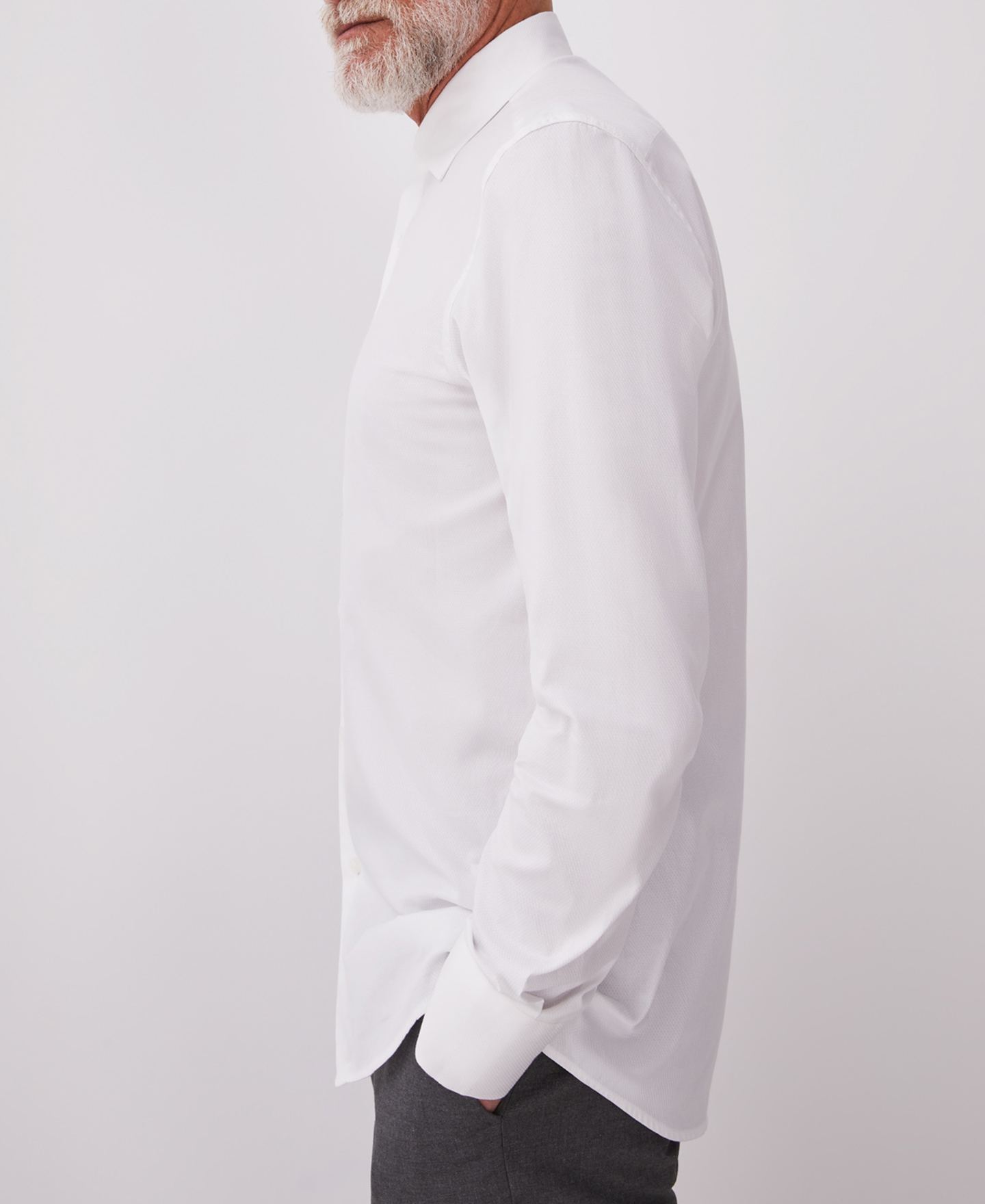Camisa blanca con estampado diamante image number 2
