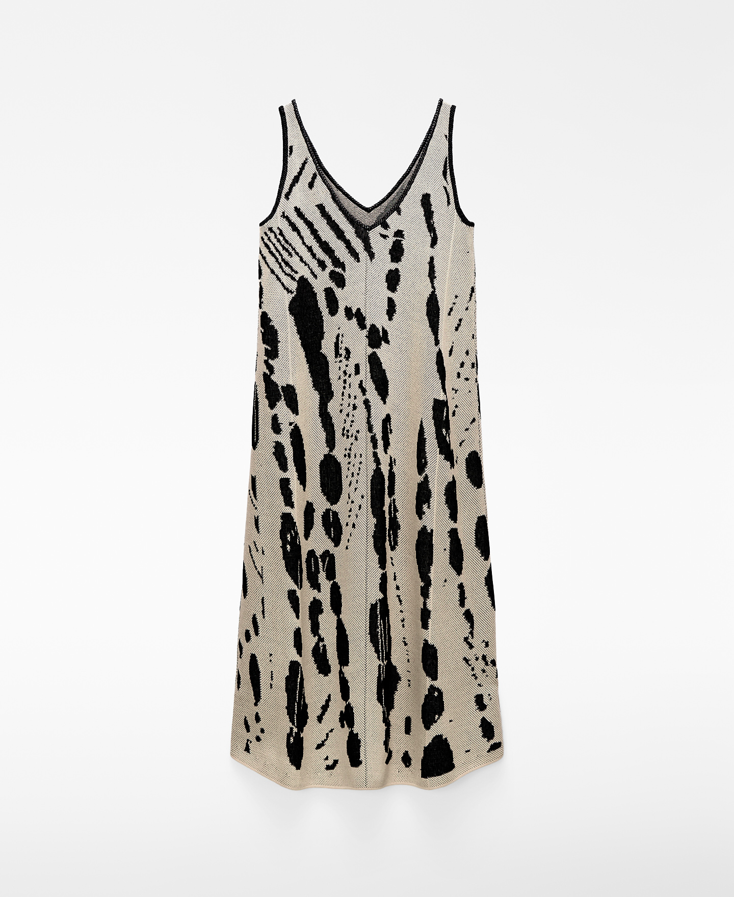 Jacquard knit animal print dress image number 5