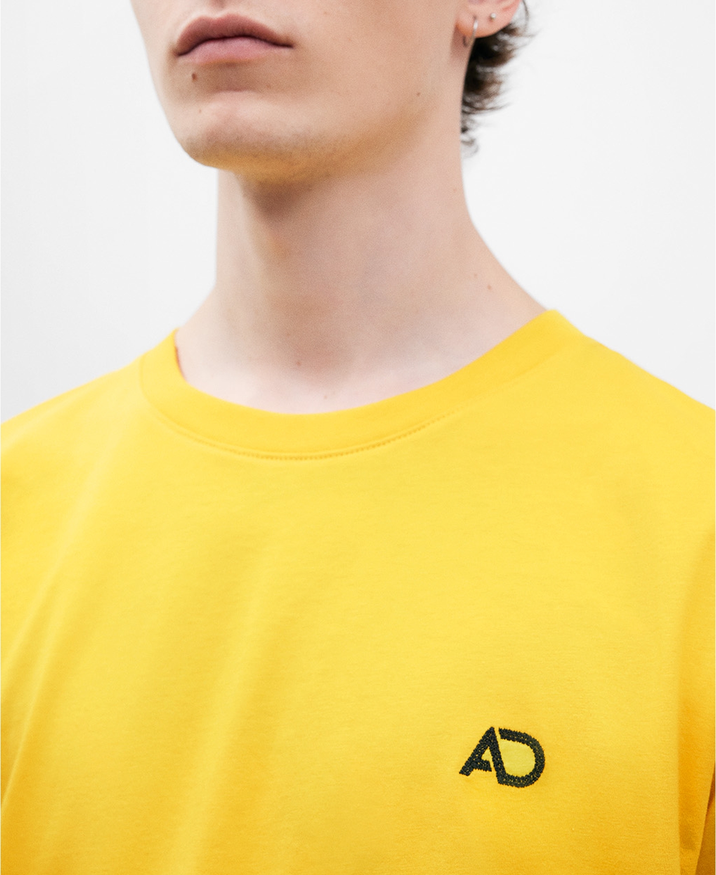 Cotton crew neck T-shirt image number 3