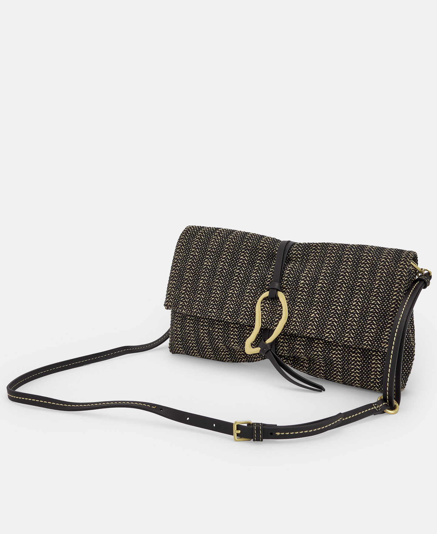 Raffia wallet with metal clasp image number 4