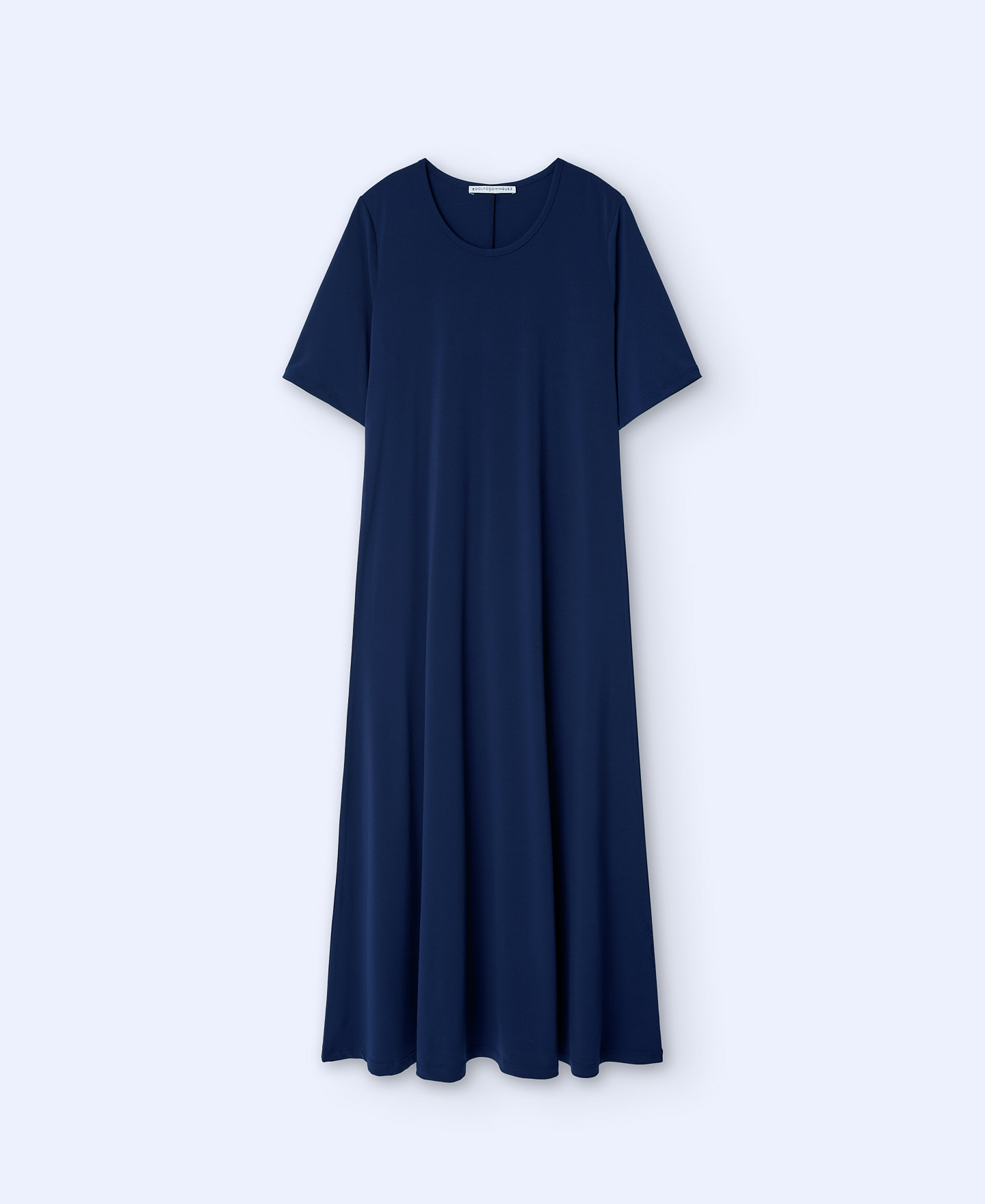 Round neck long dress image number 4