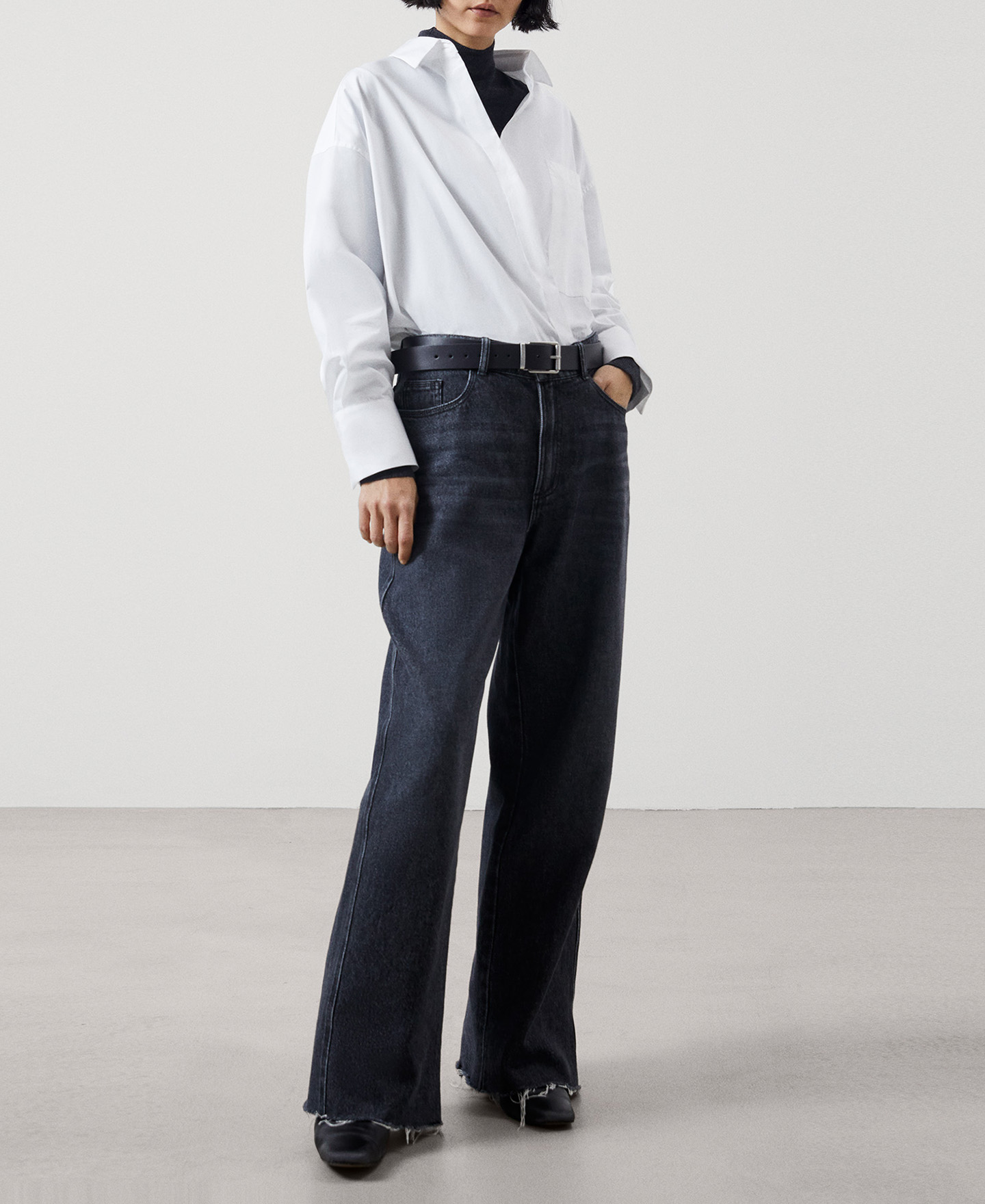 Loose fit cotton shirt image number 1