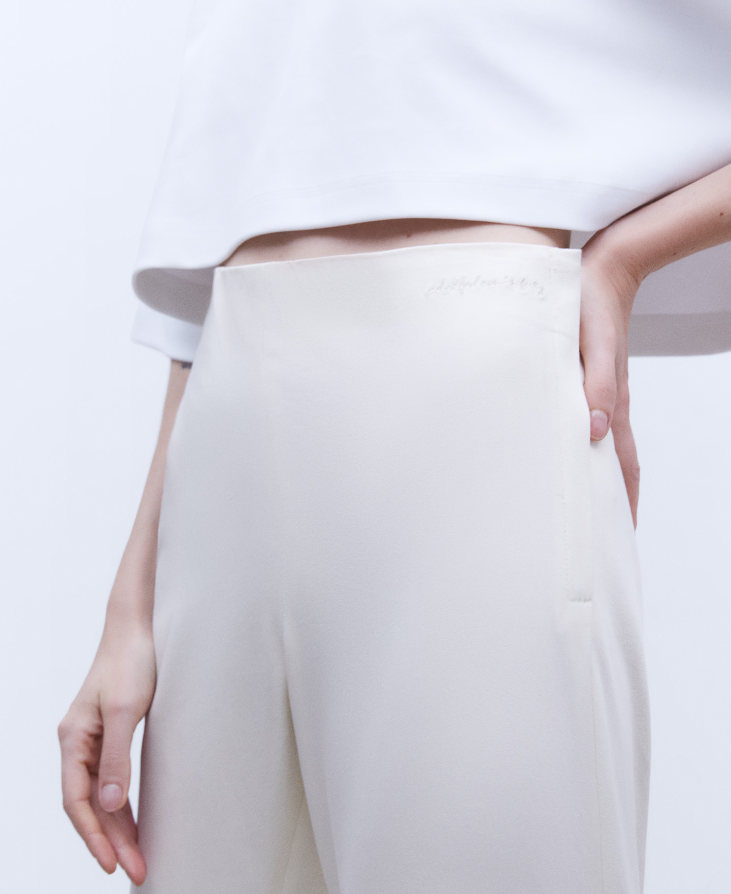 Pantalón skinny en algodón image number 3