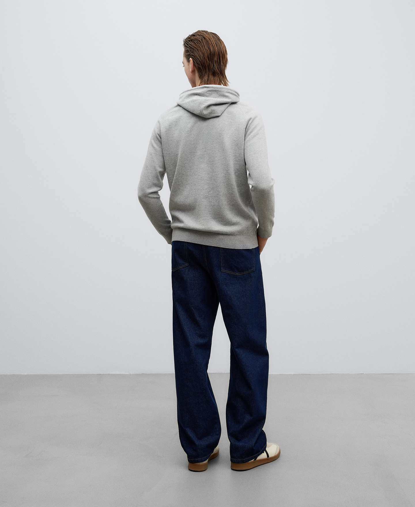 Sweat-shirt en coton gris pour homme image number 2