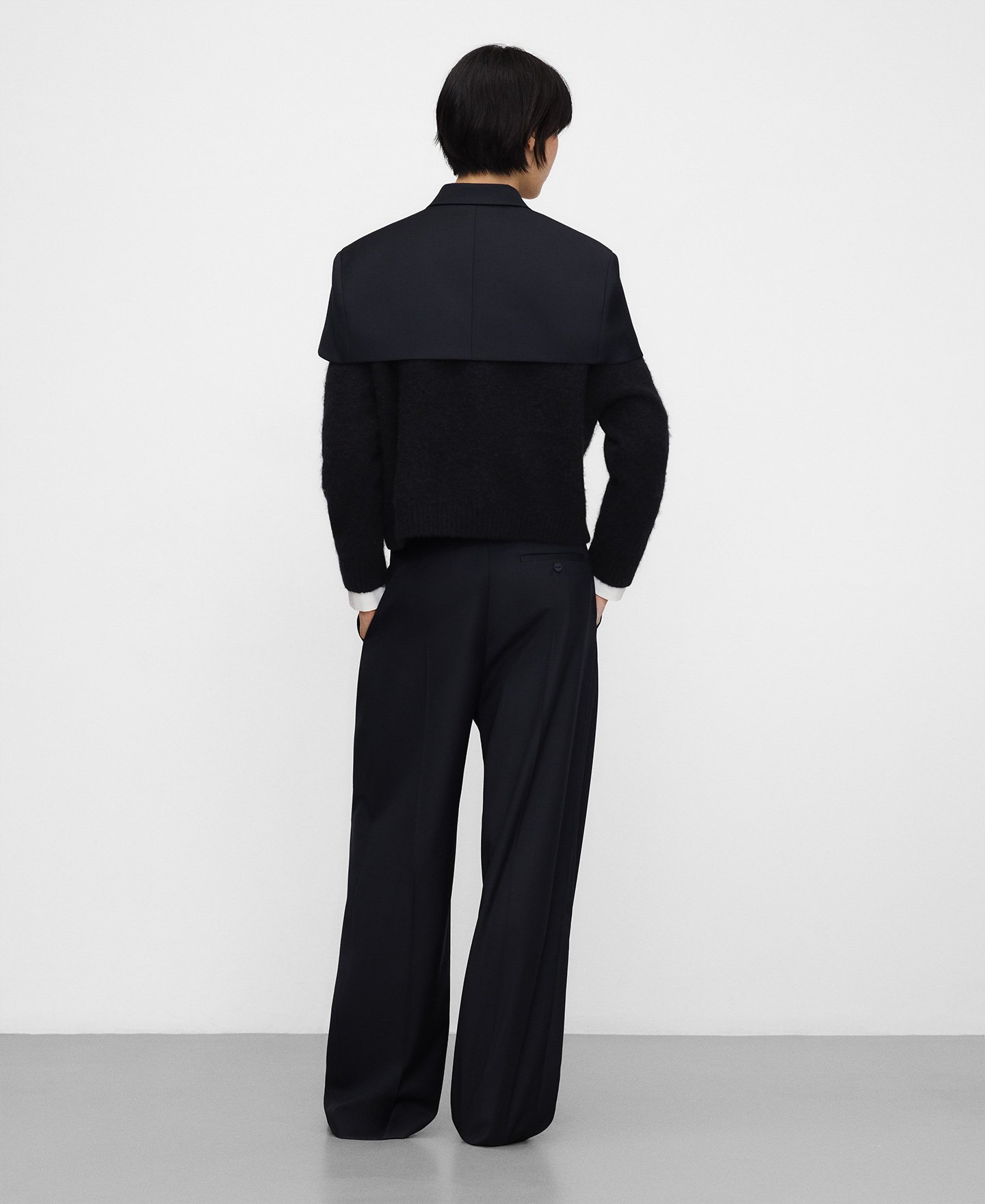 Blazer-style short cape woman image number 2