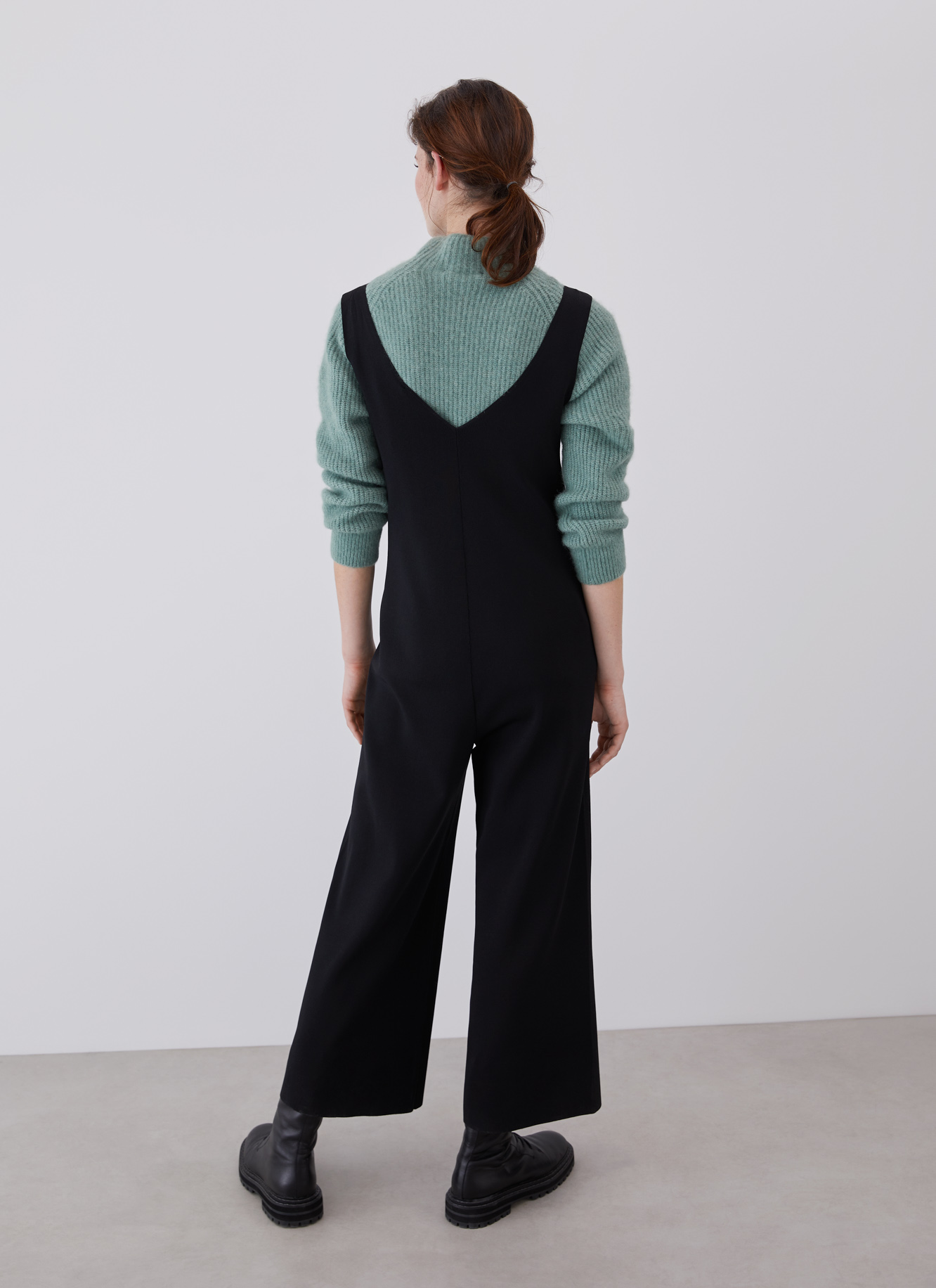 Thick-stretch knit jumpsuit image number 1