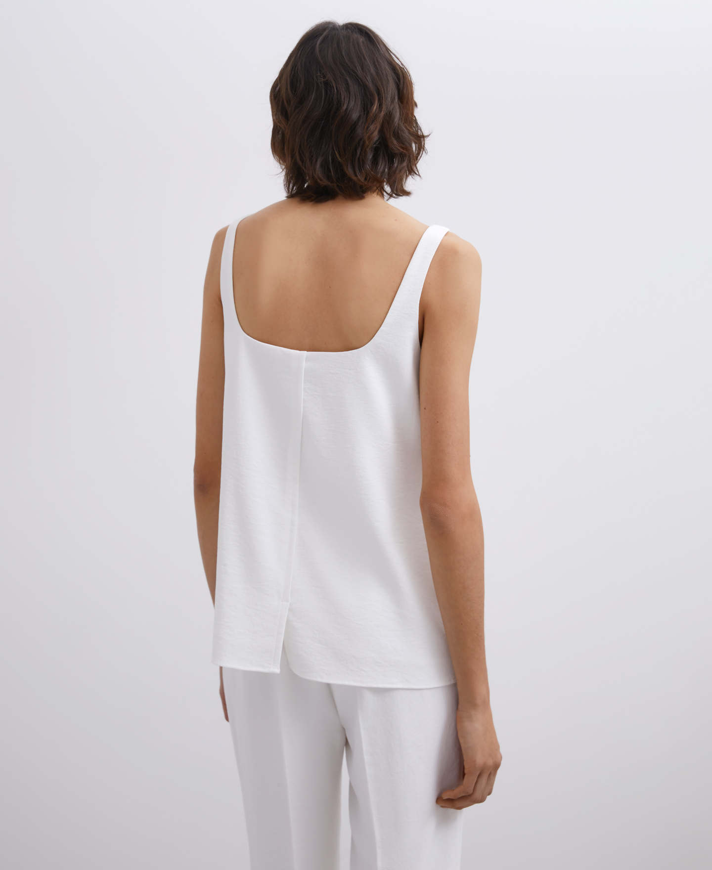 Square neckline top image number 1