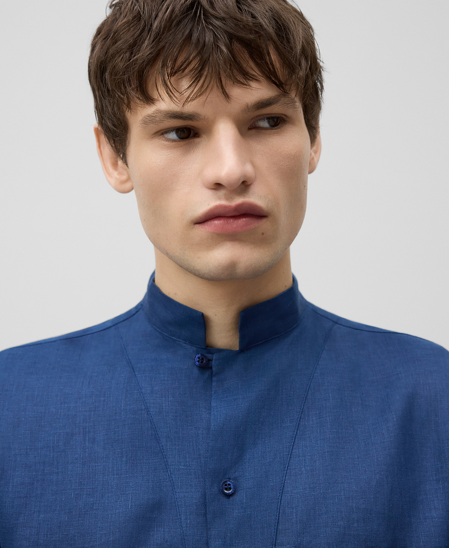 Camisa guayabera lino europeo hombre image number 3