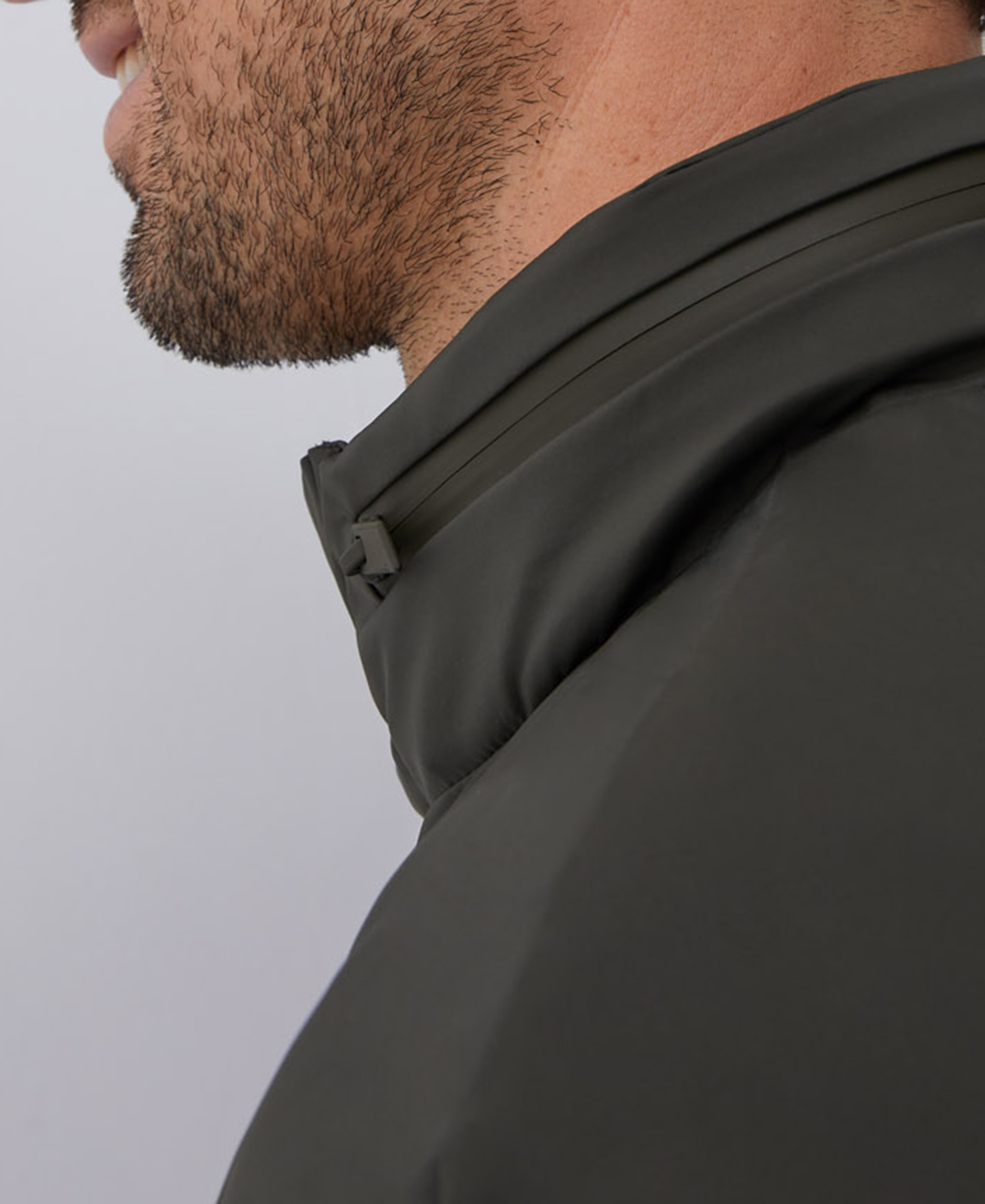 Parka con capucha enfundable image number 2