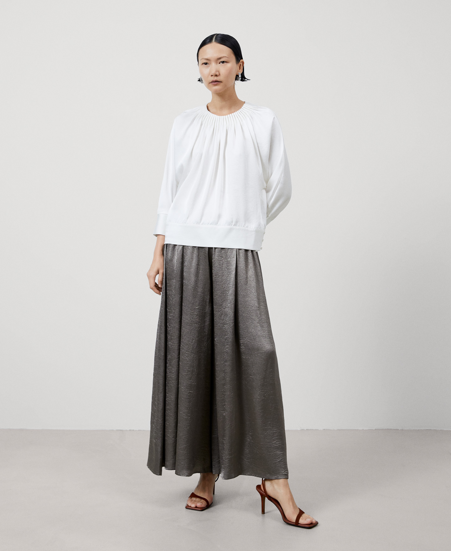 Dolman sleeve shirt image number 1
