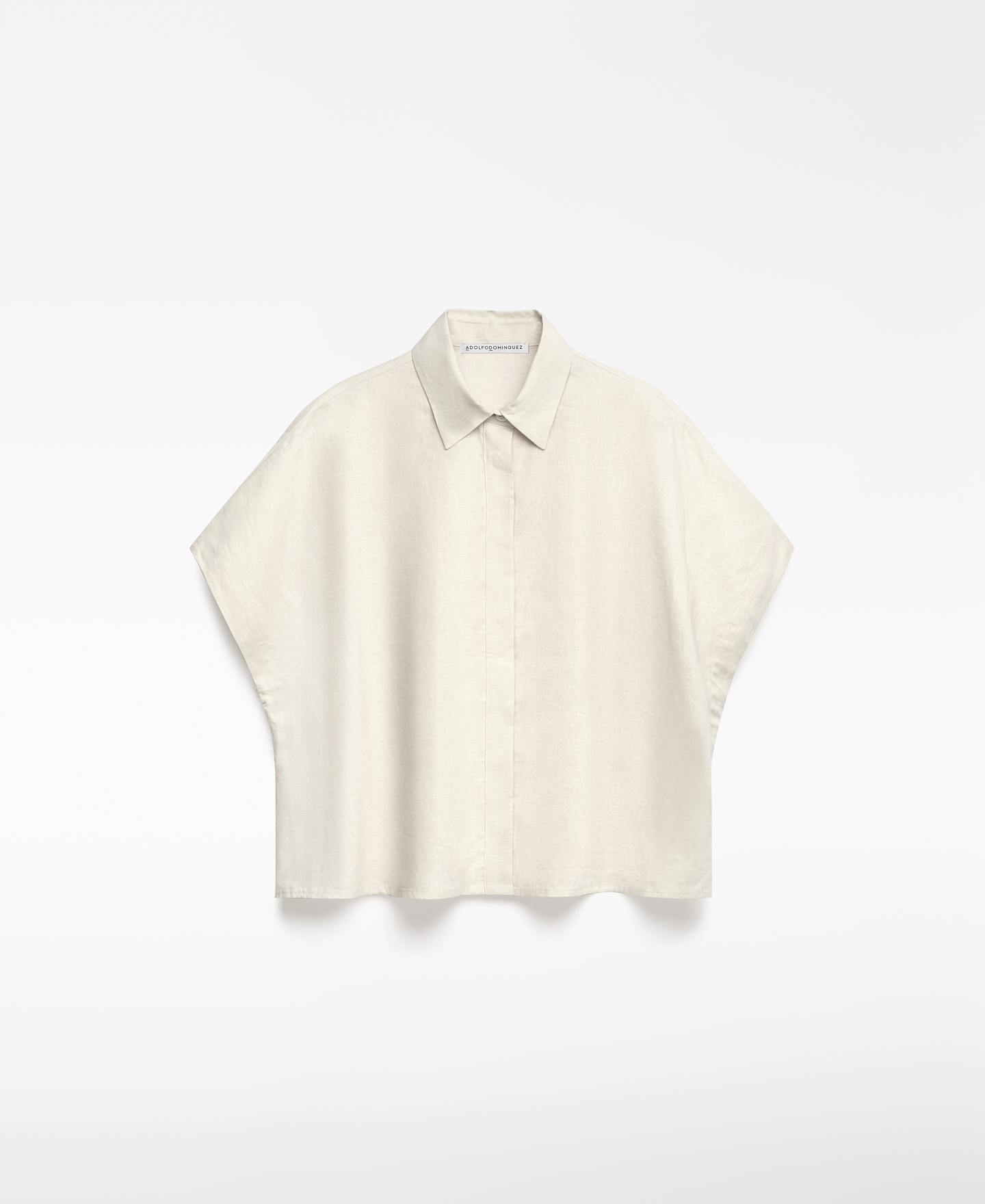 European linen boxy short shirt woman image number 4