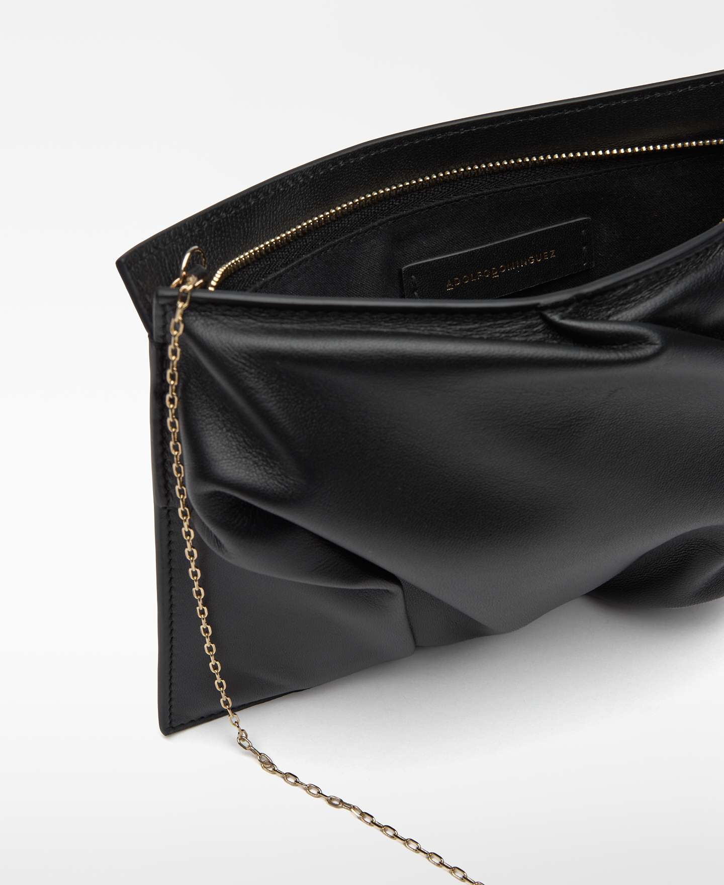 Gepolsterte Clutch aus weichem Leder image number 2