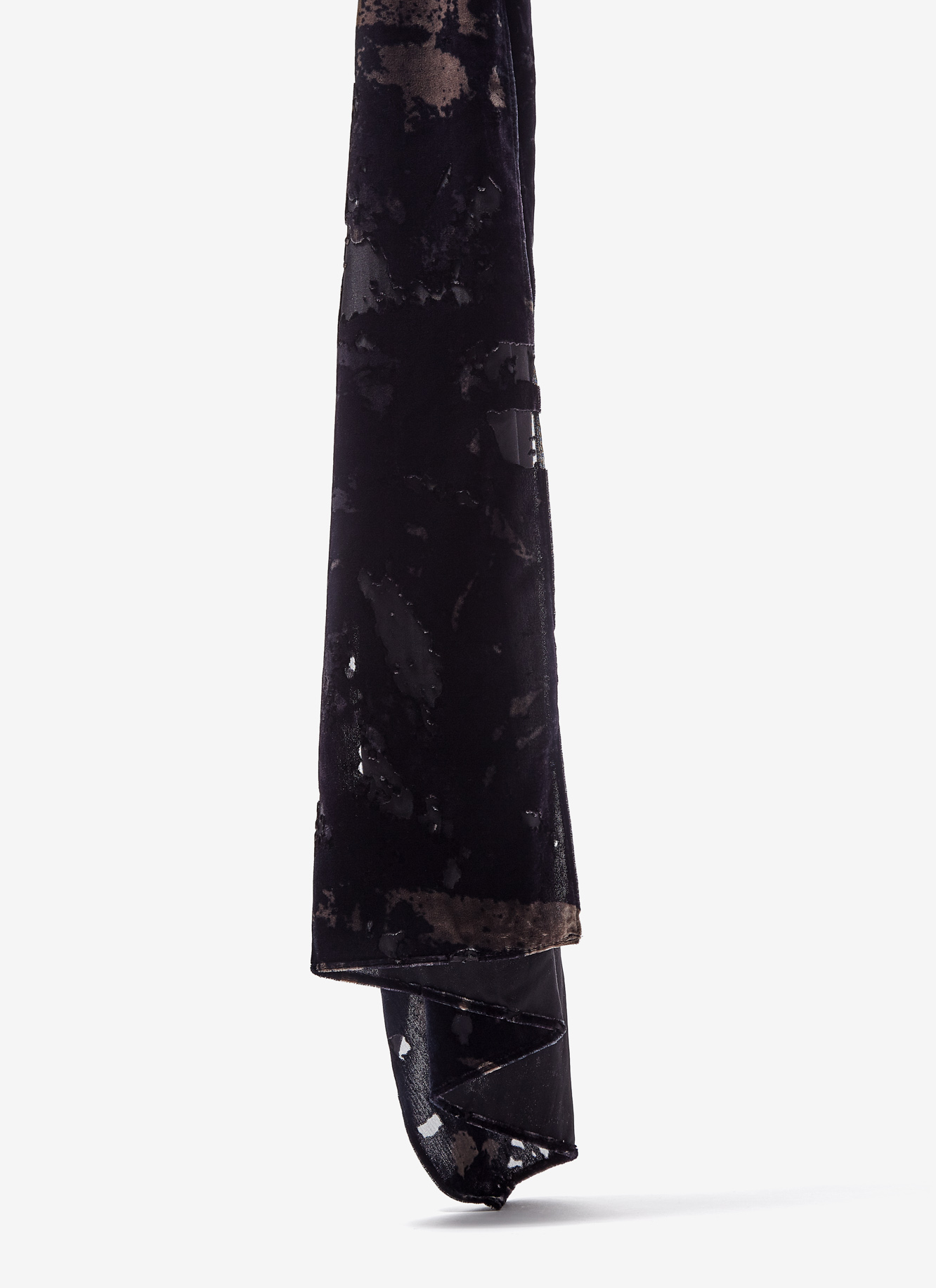 Foulard with geometrical devoré image number 2