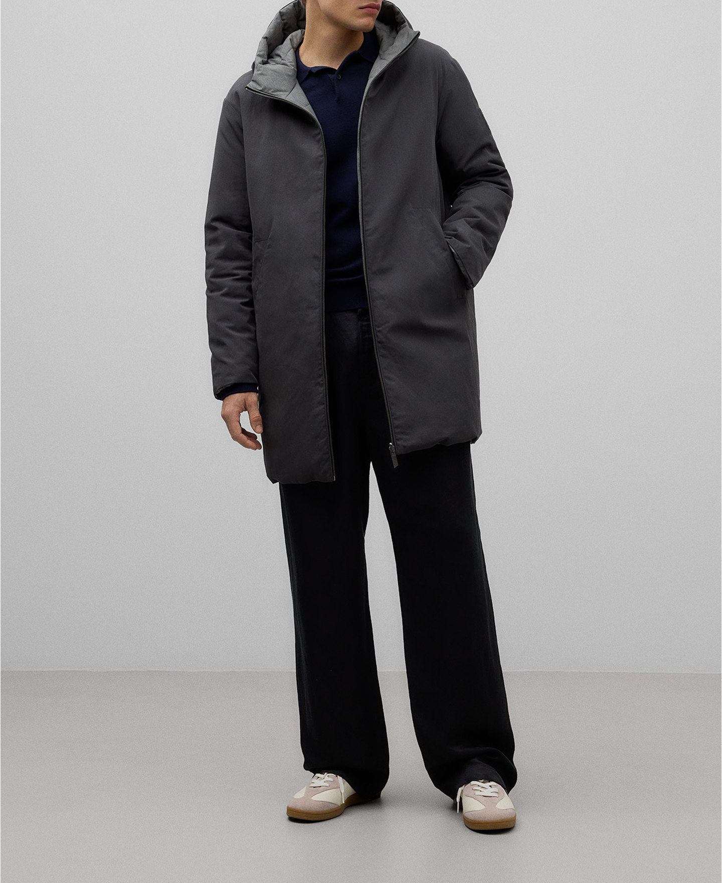 Reversible padded jacket man image number 5