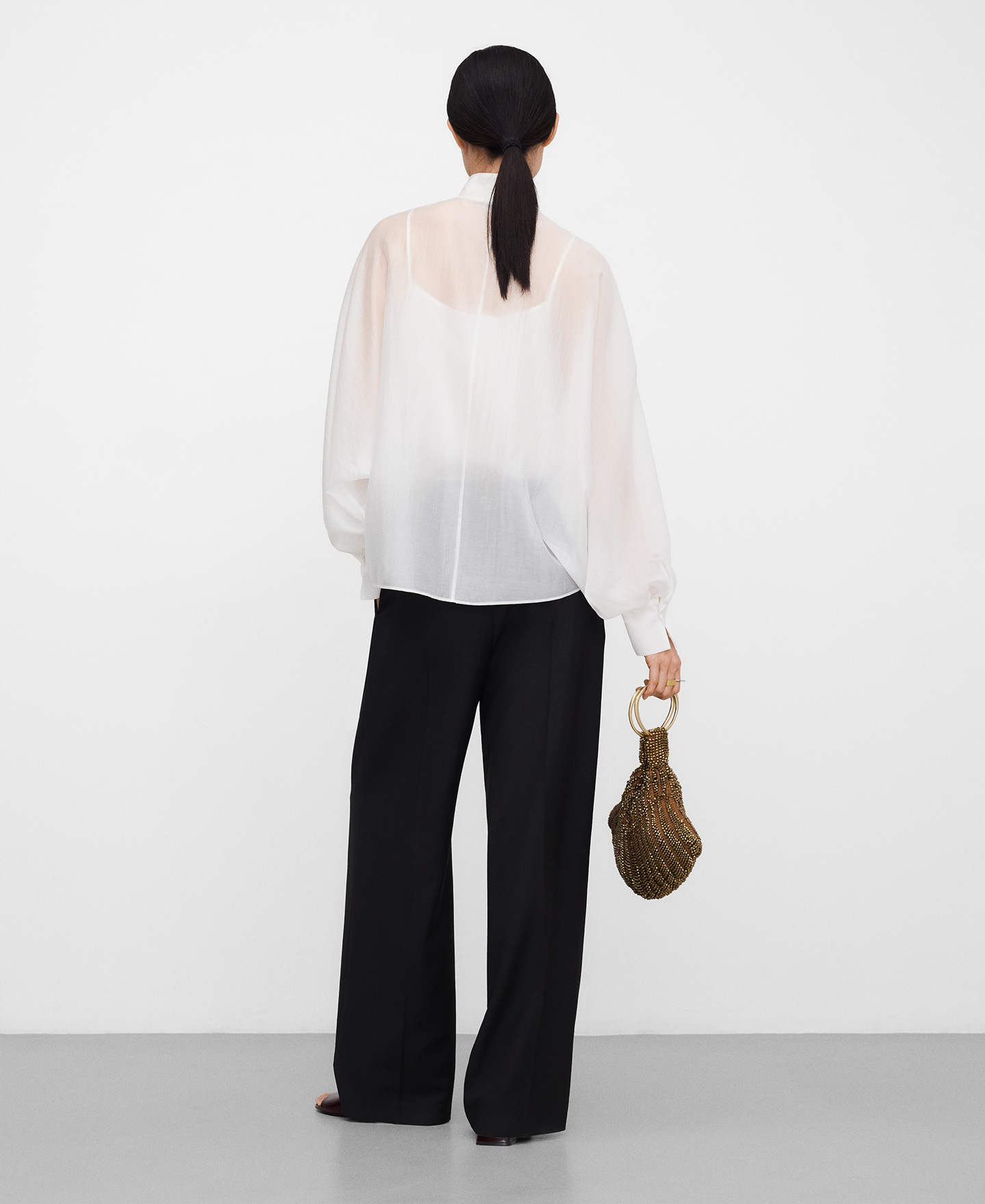 Camisa amplia semitransparente image number 2