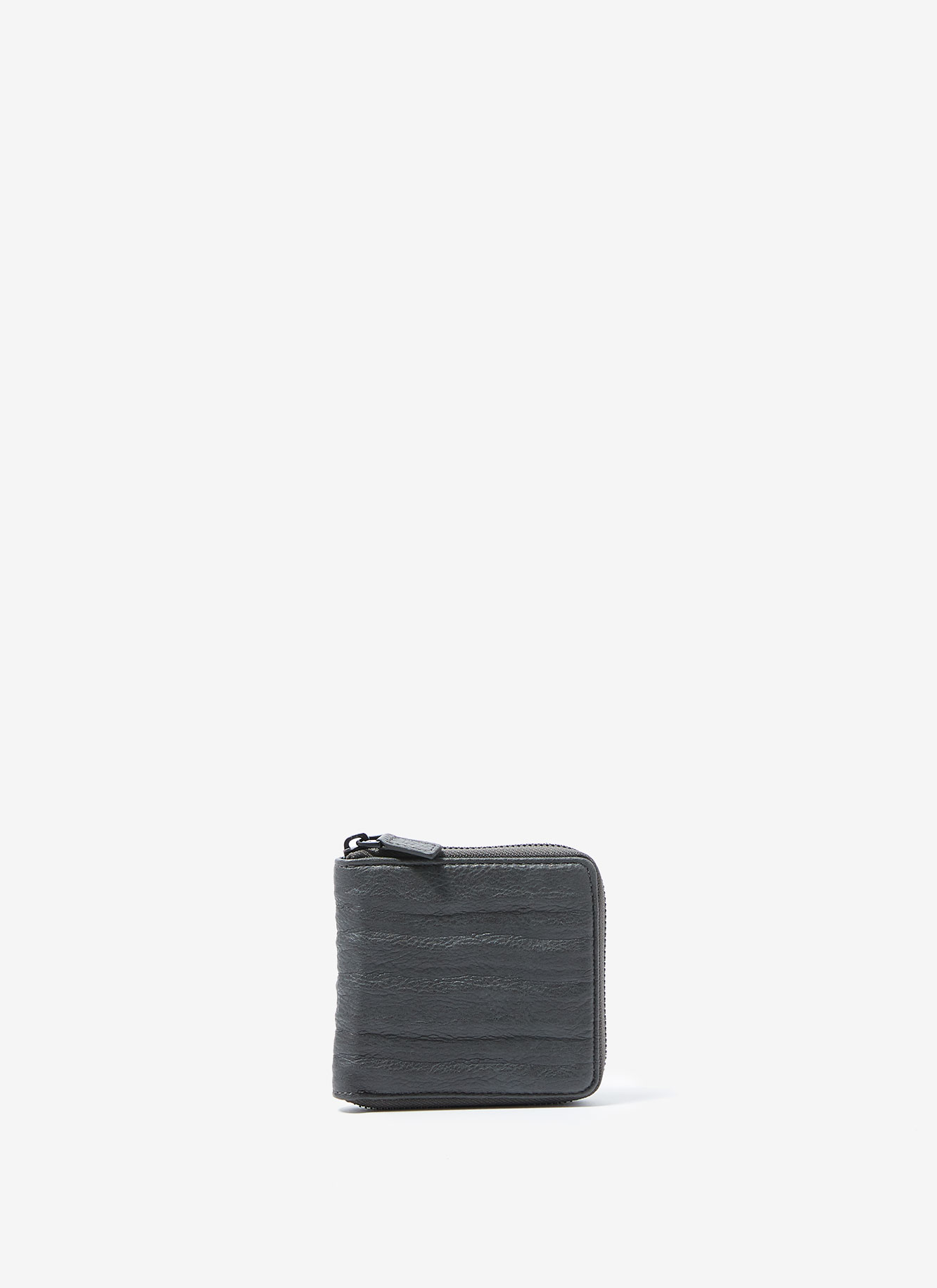 Squared wallet with crinkle finish image number 0