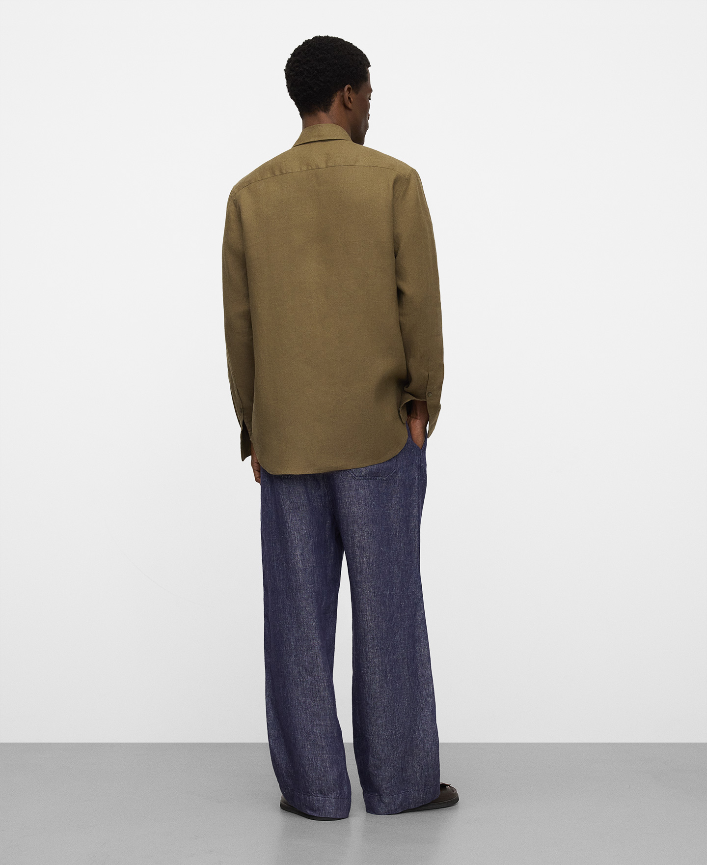 Linen regular fit spread collar shirt image number 2