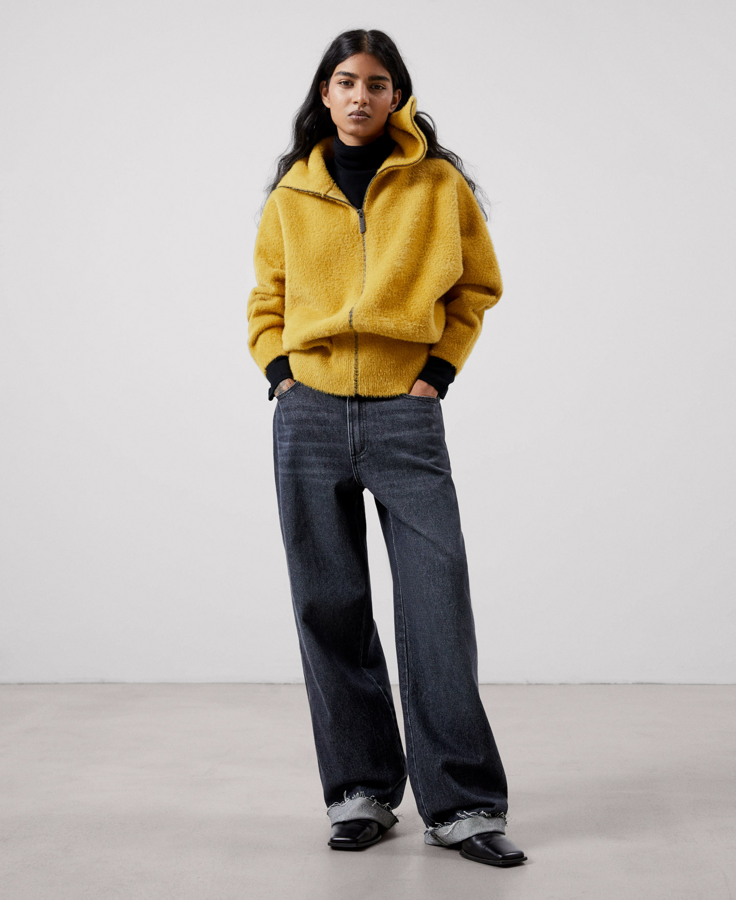 Nylon funnel collar jacket image number 1