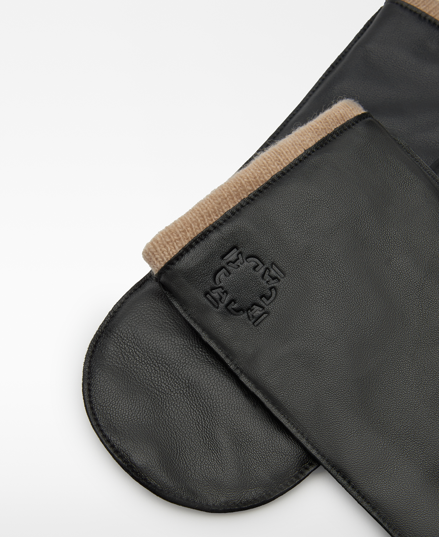 Leather mittens woman image number 1
