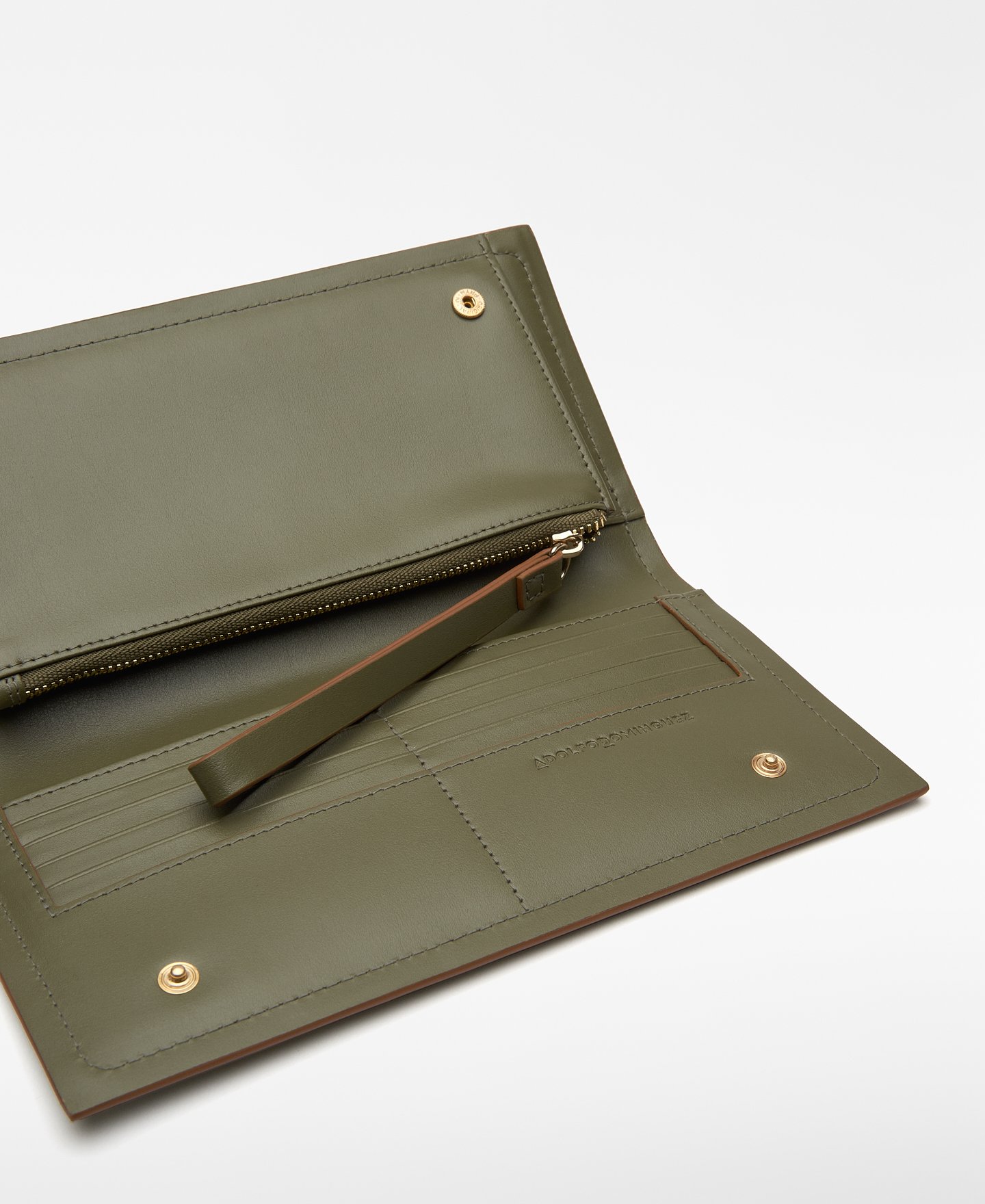 Large leather wallet woman image number 2