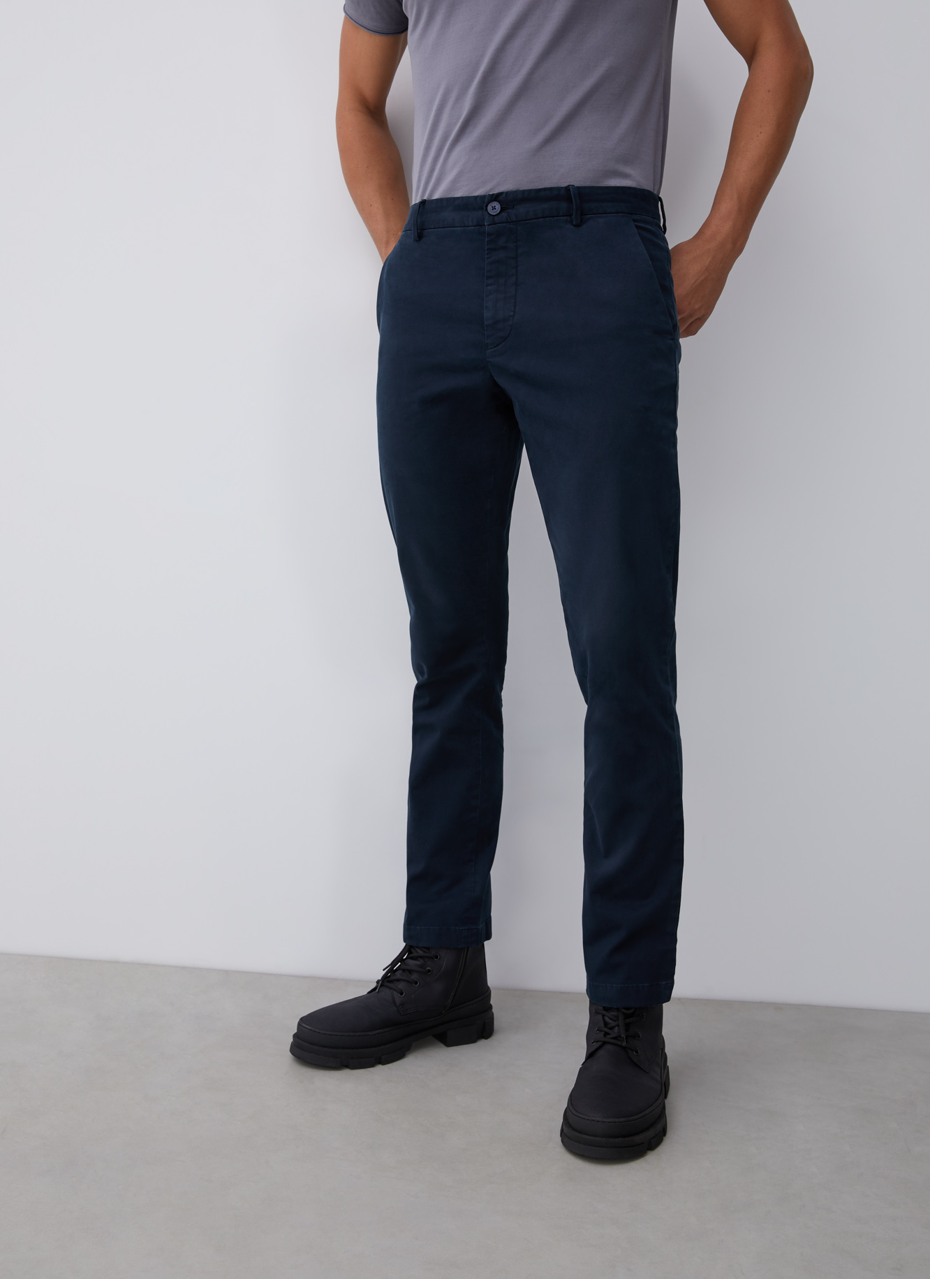 Elastic cotton chino trousers image number 0