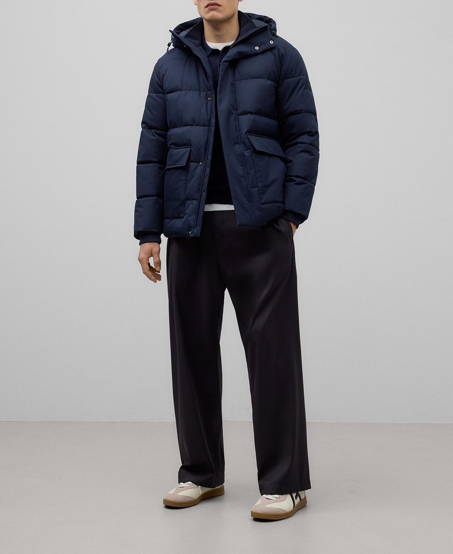 Short quilted coat man image number 1