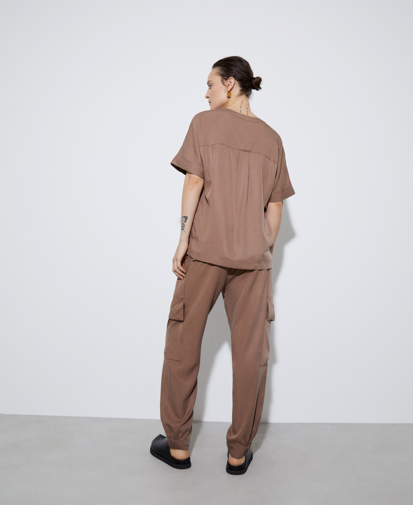 Short sleeve japanese blouse in lyocell image number 2