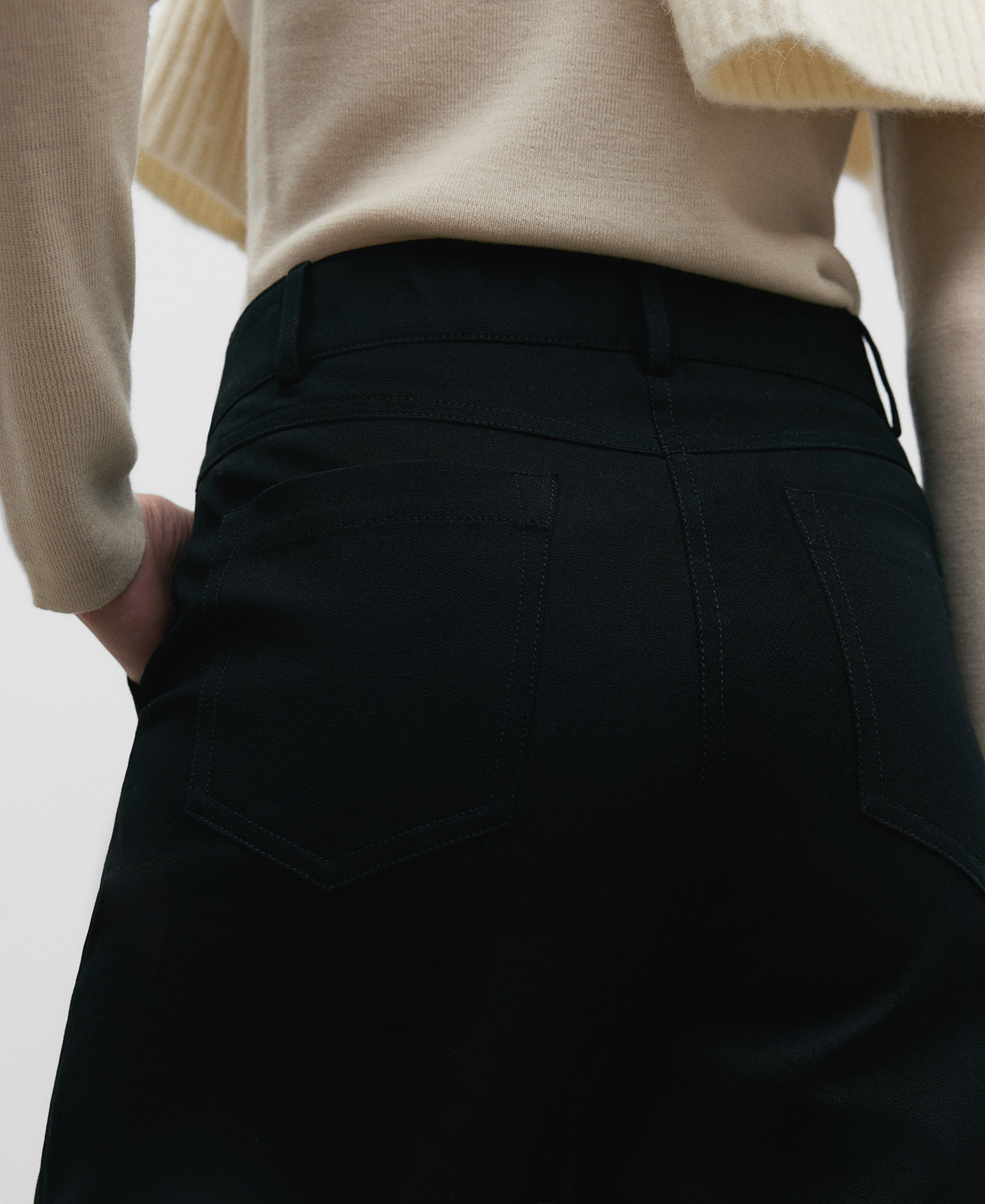 Pantalón recto slim fit image number 3