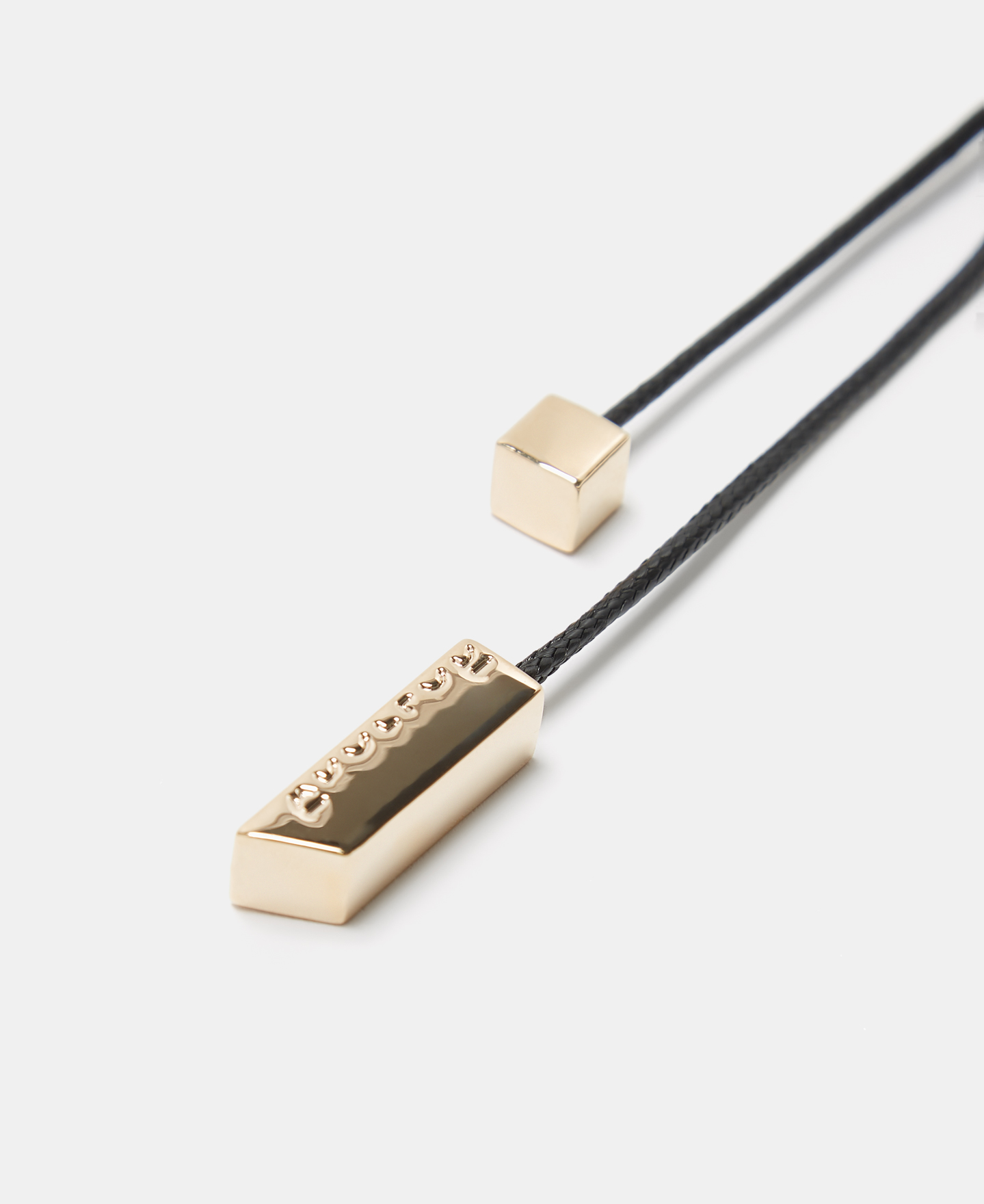 Organic zinc-plated necklace image number 2