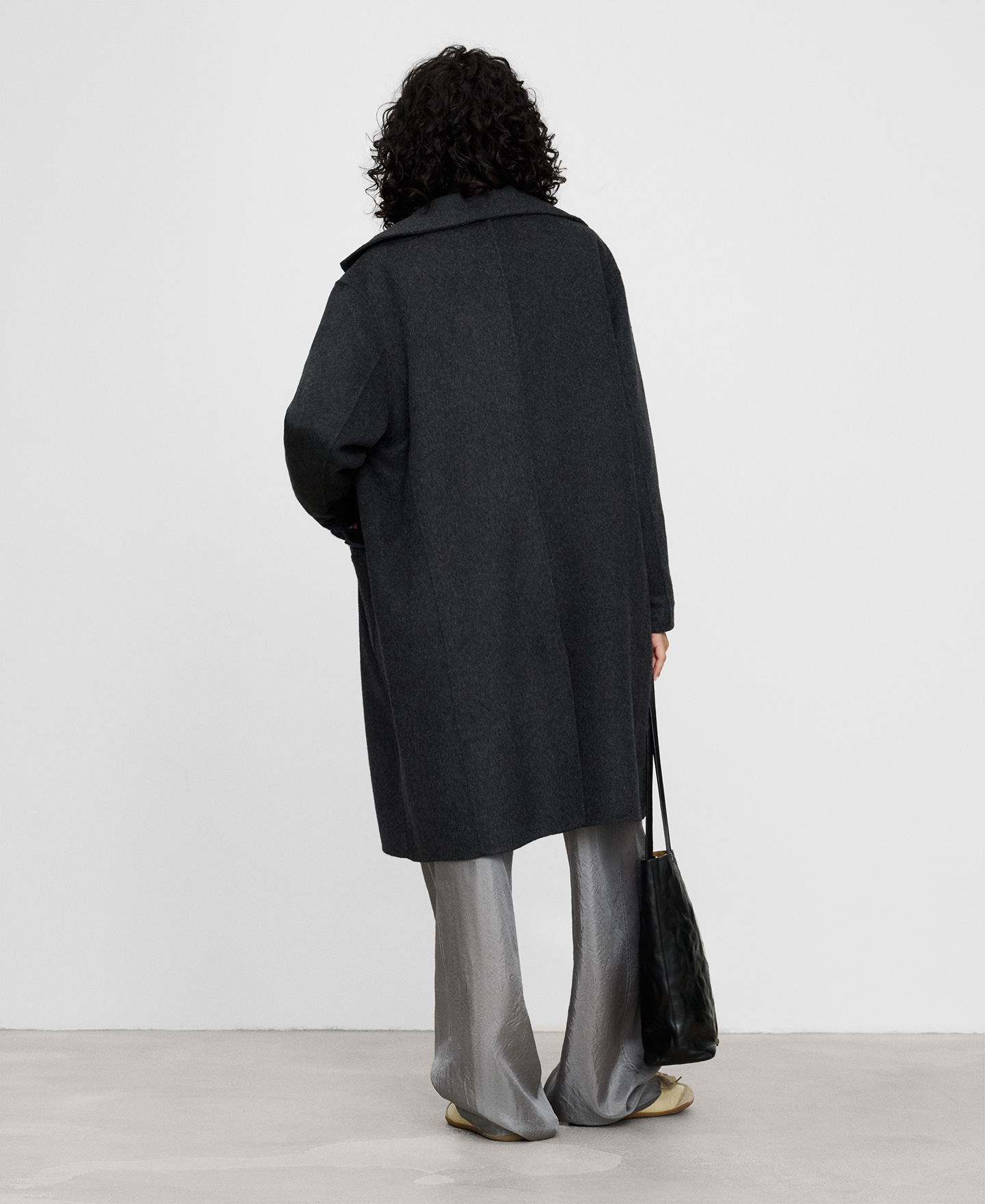 Long wrap coat with pockets image number 2