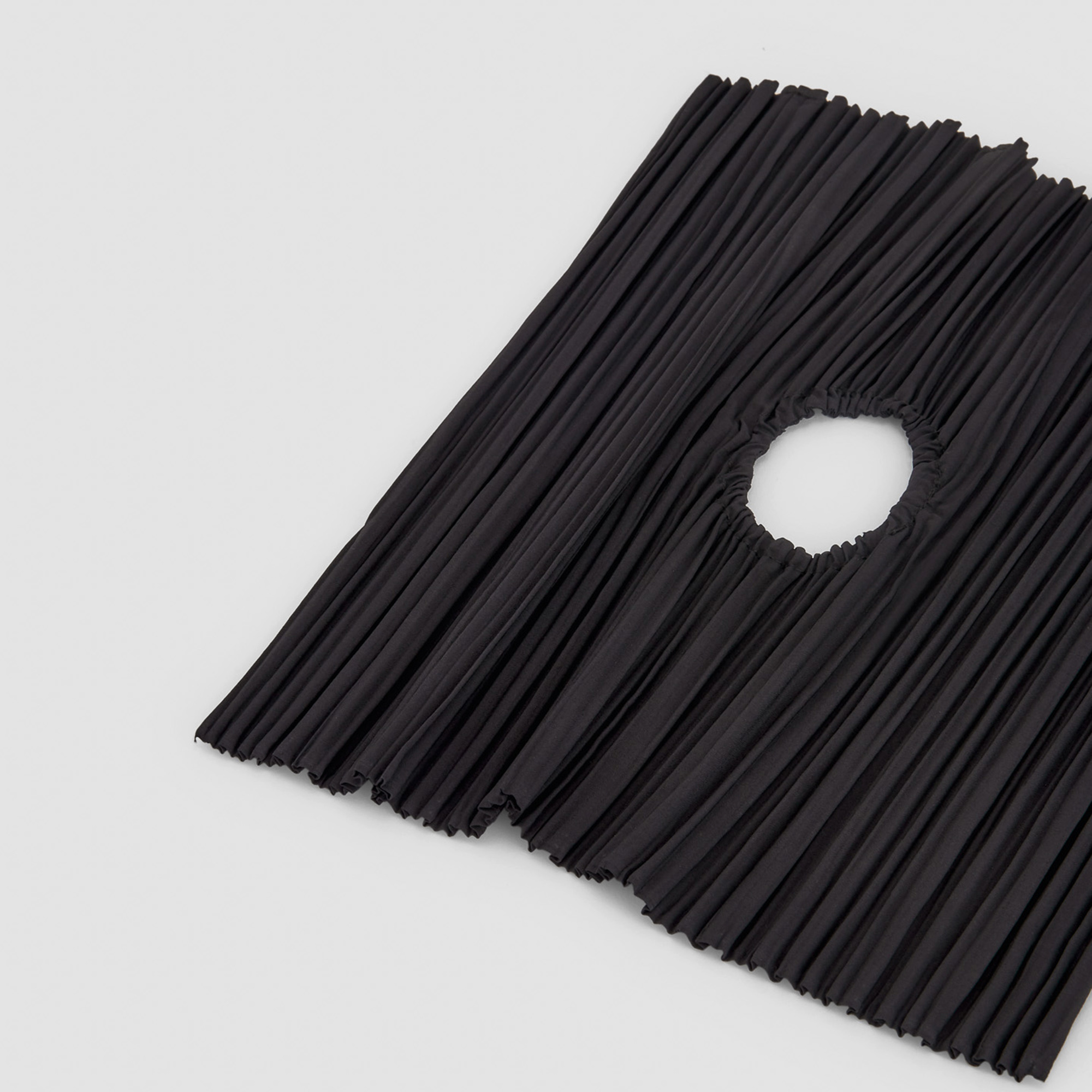 Crinkle hair clip image number 1