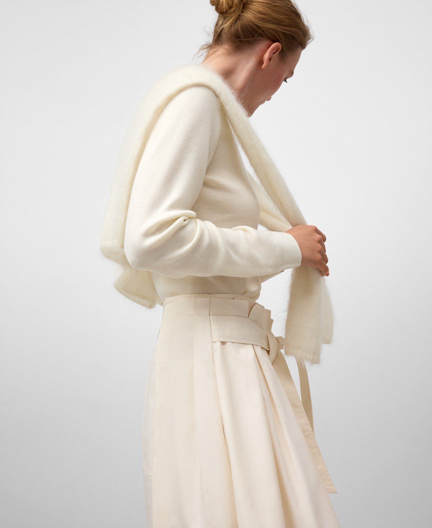 Draped skirt trousers woman image number 3