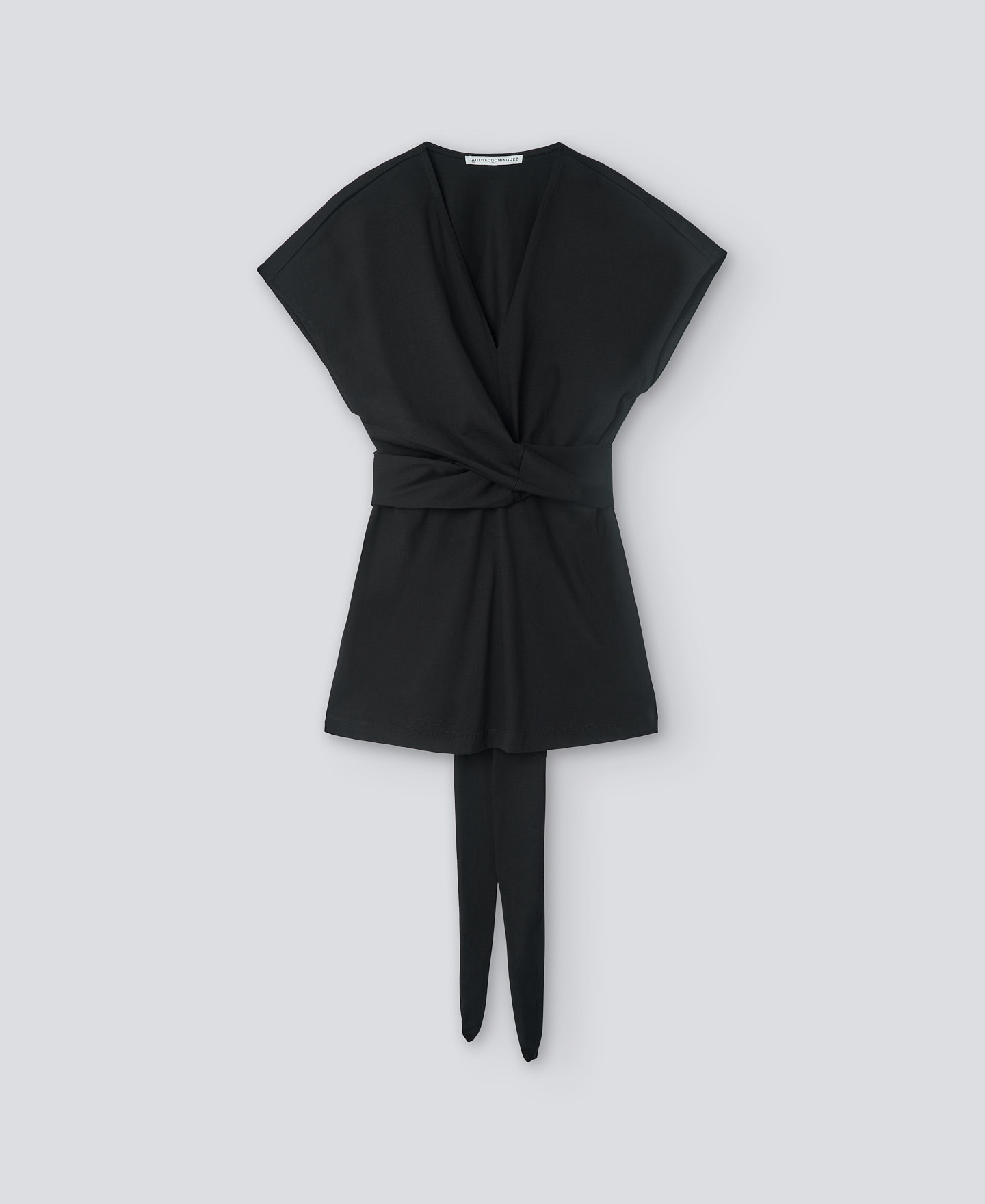 T-shirt with knot at waist woman image number 0
