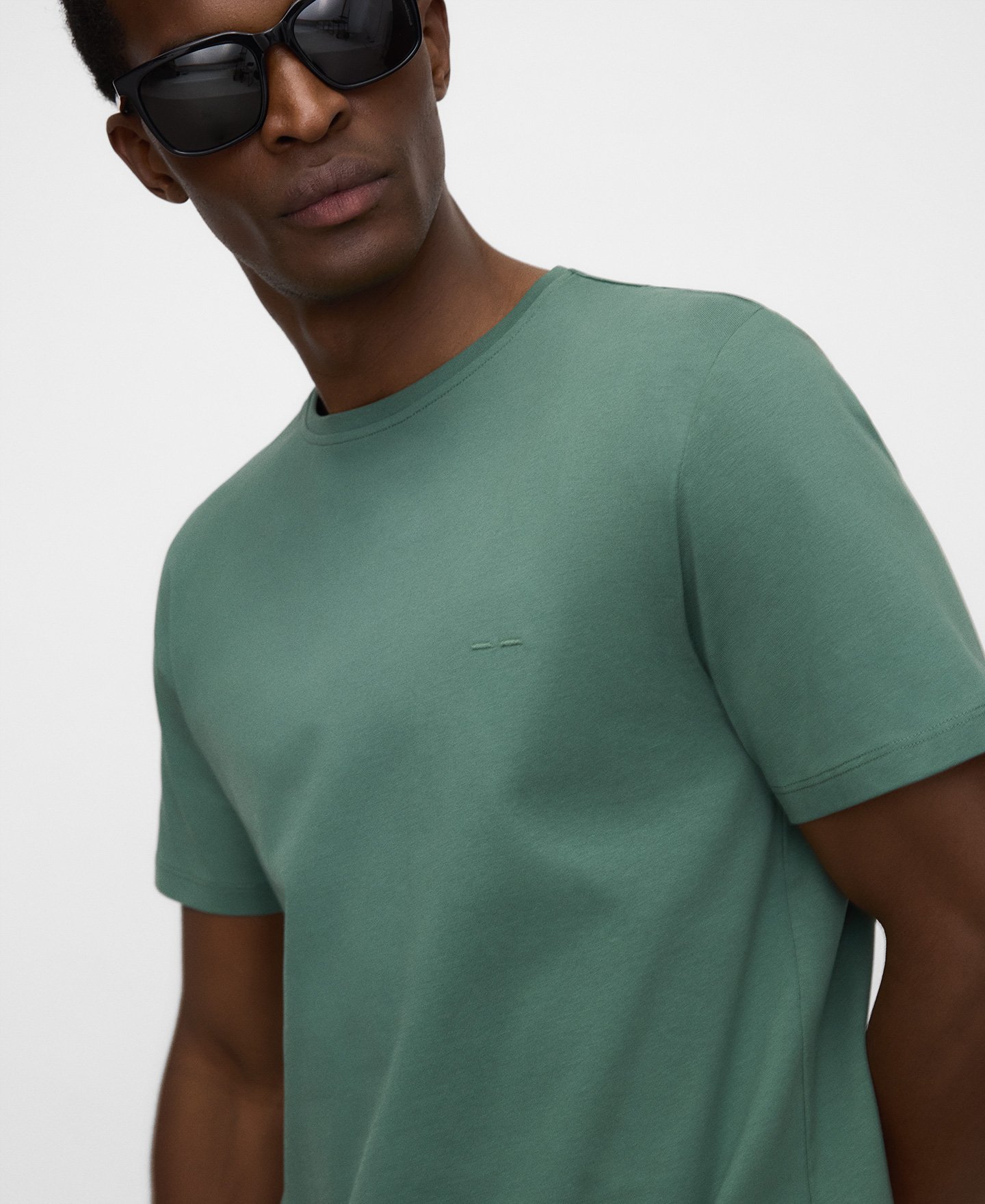 Camiseta regular fit algod&oacute;n org&aacute;nico image number 3