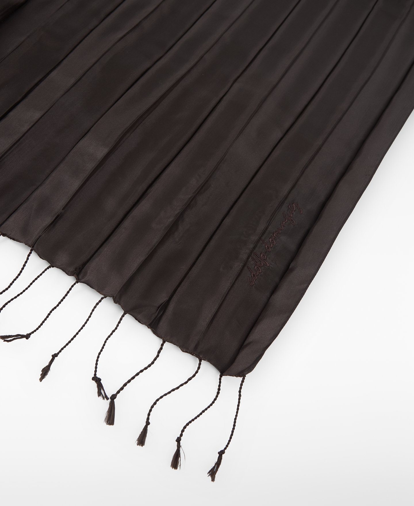 Pleated cocktail shawl with fringe image number 2