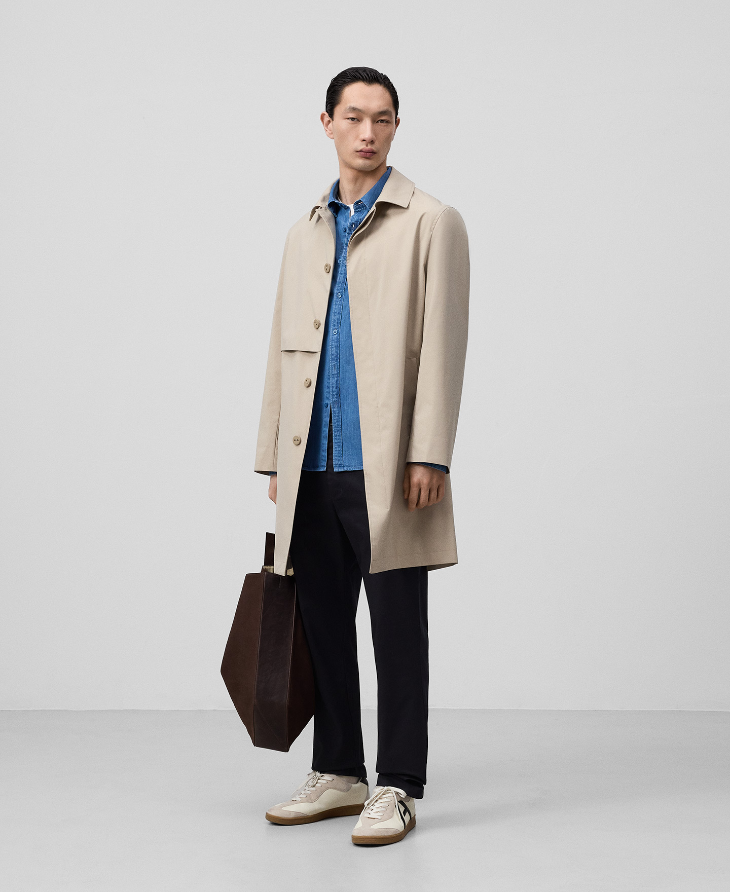 Regular fit chino trousers man image number 1