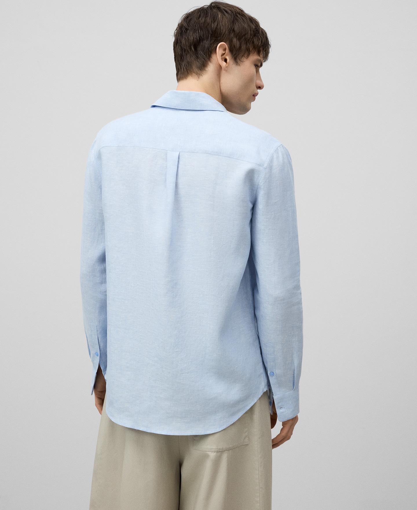 Camisa lino europeo cuello solapa hombre image number 2
