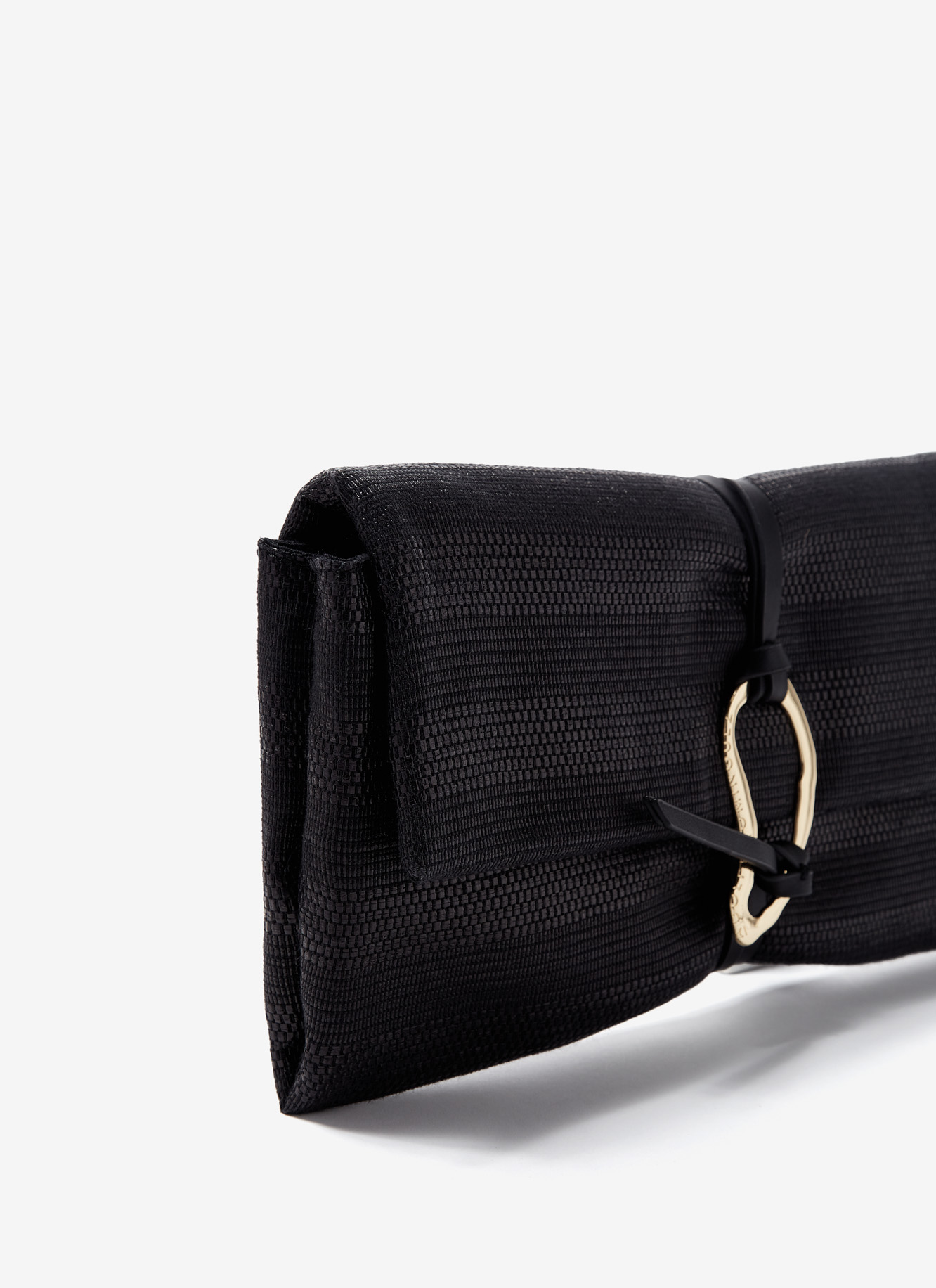Handbag with raffia finish image number 1