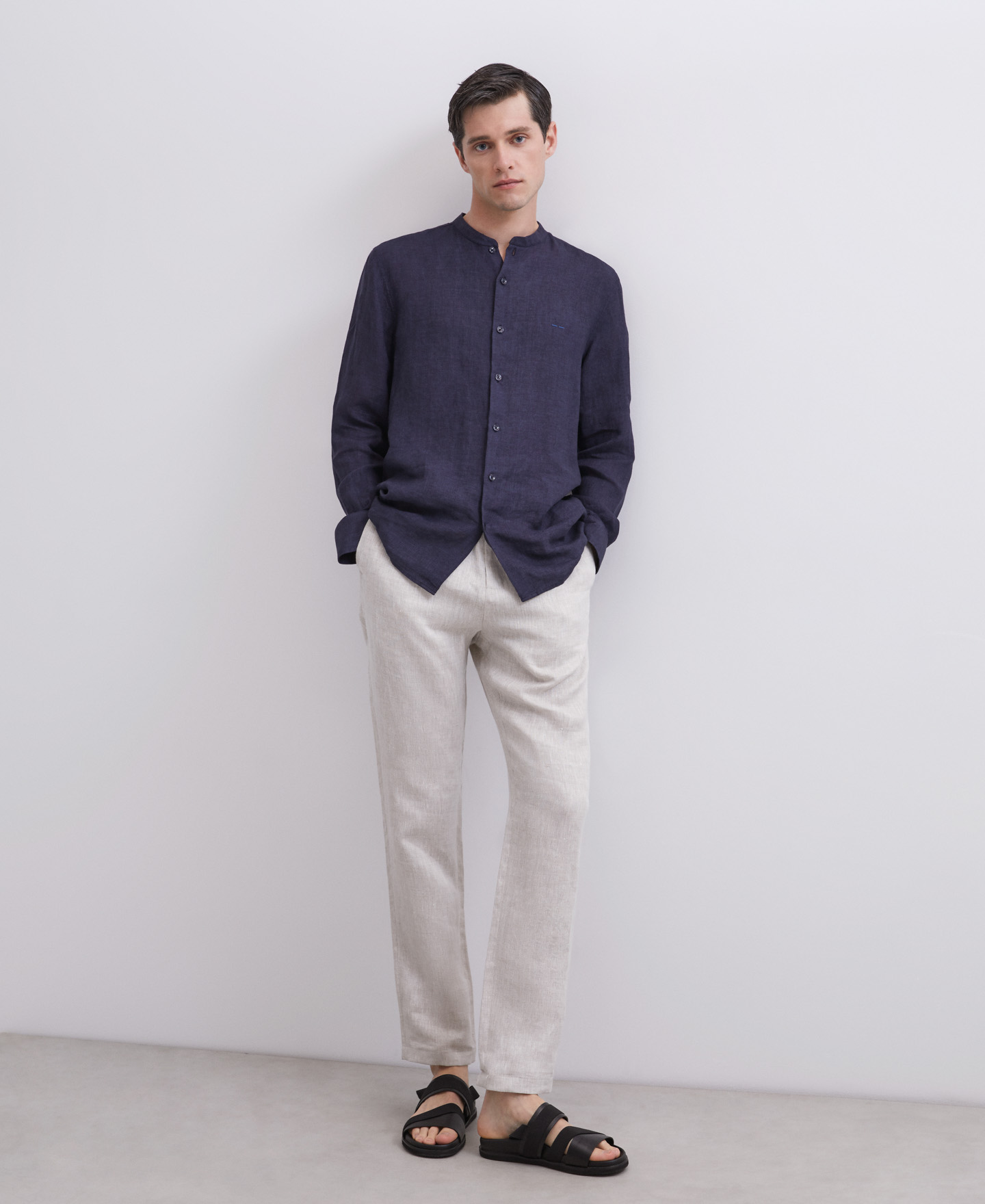 Camisa azul cuello mao en lino image number 3
