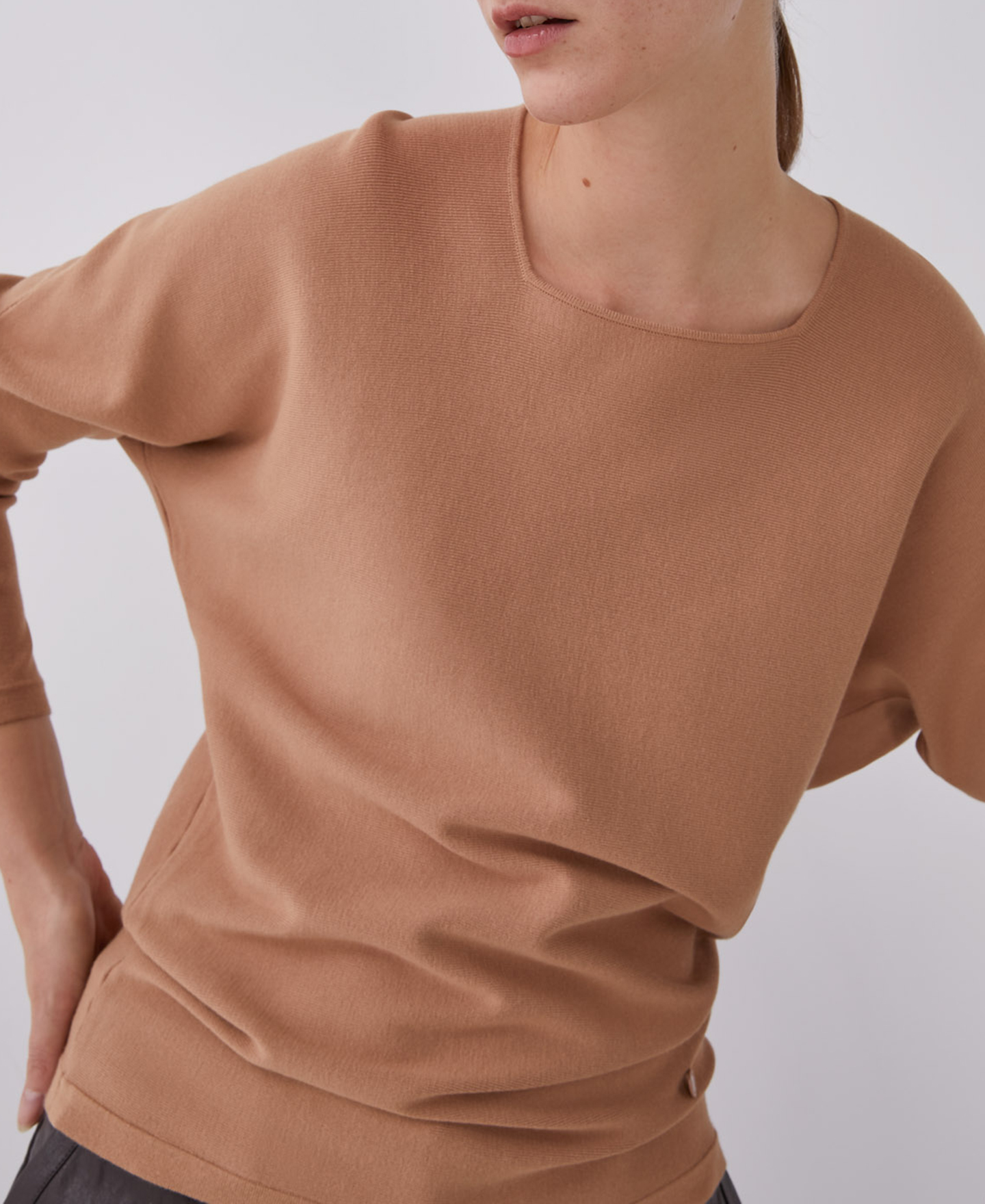 Sweater with squared crew neckline image number 0