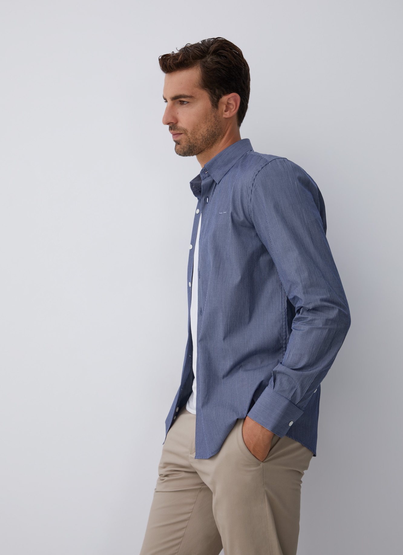 Camisa de microrayas en algodón image number 3