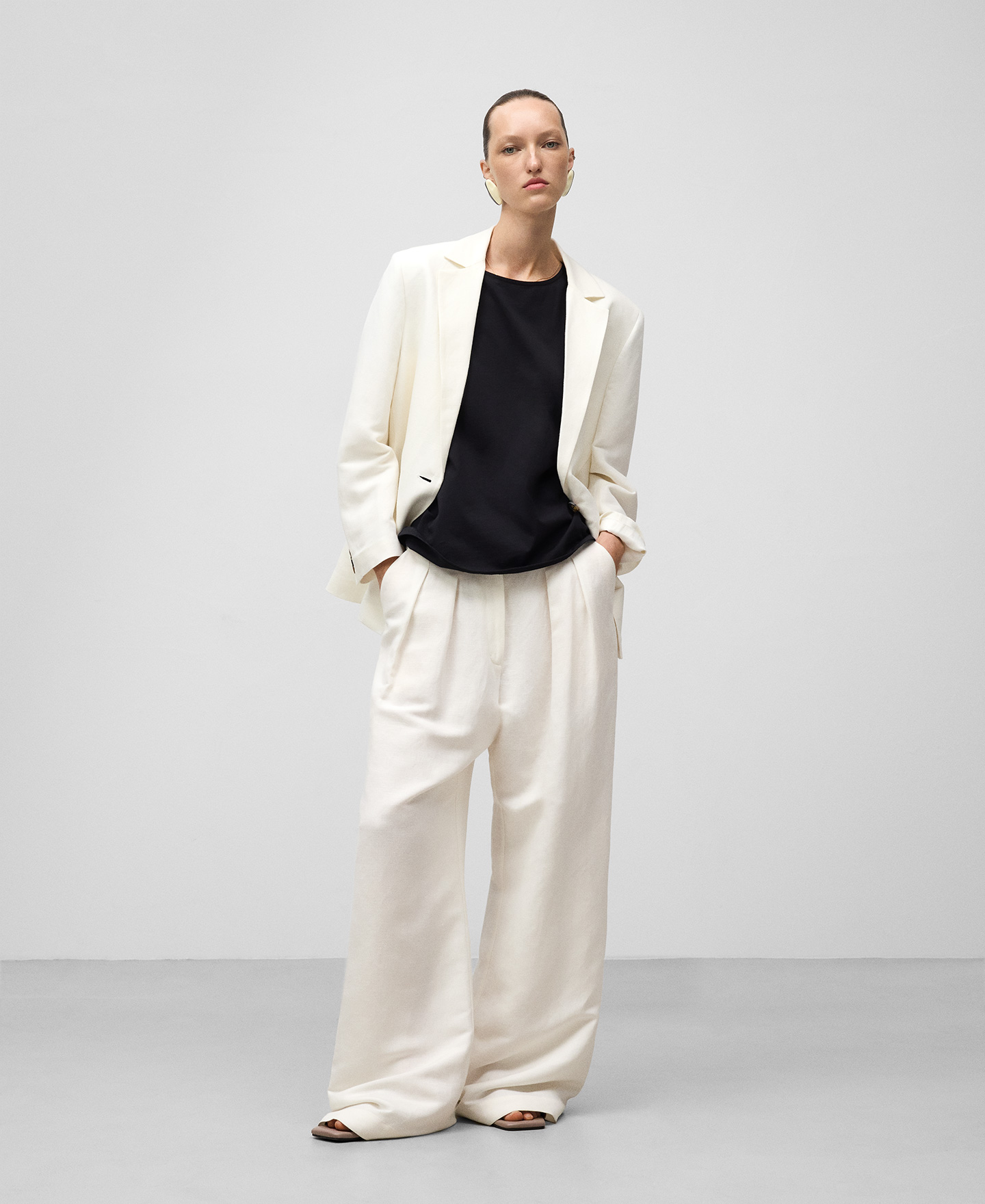 Organic cotton relaxed fit T-shirt woman image number 1
