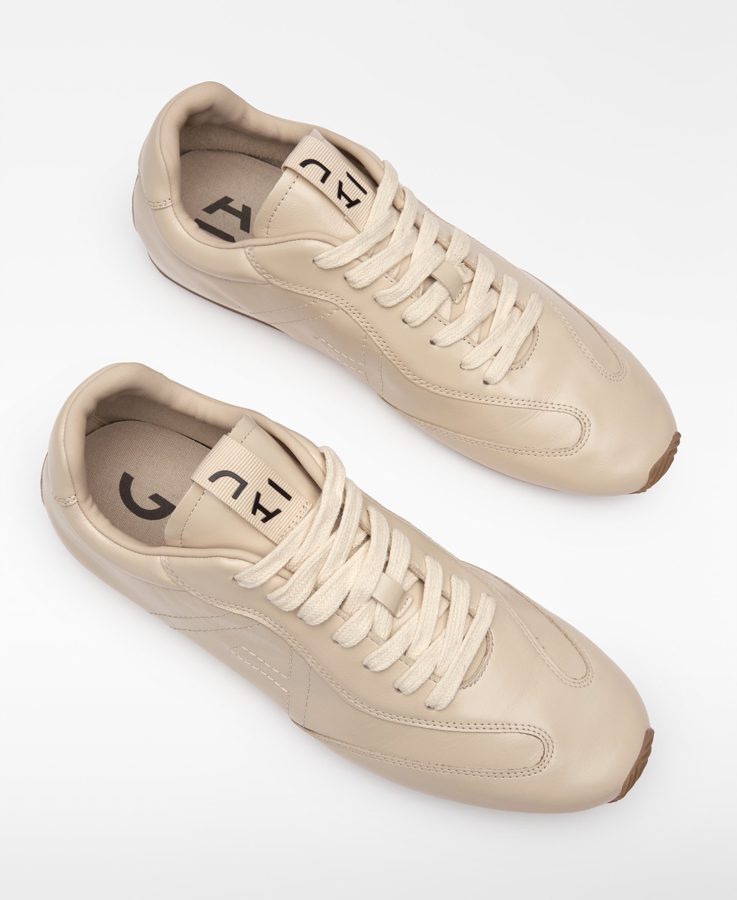 Zapatilla soft logo pespunteado piel image number 1