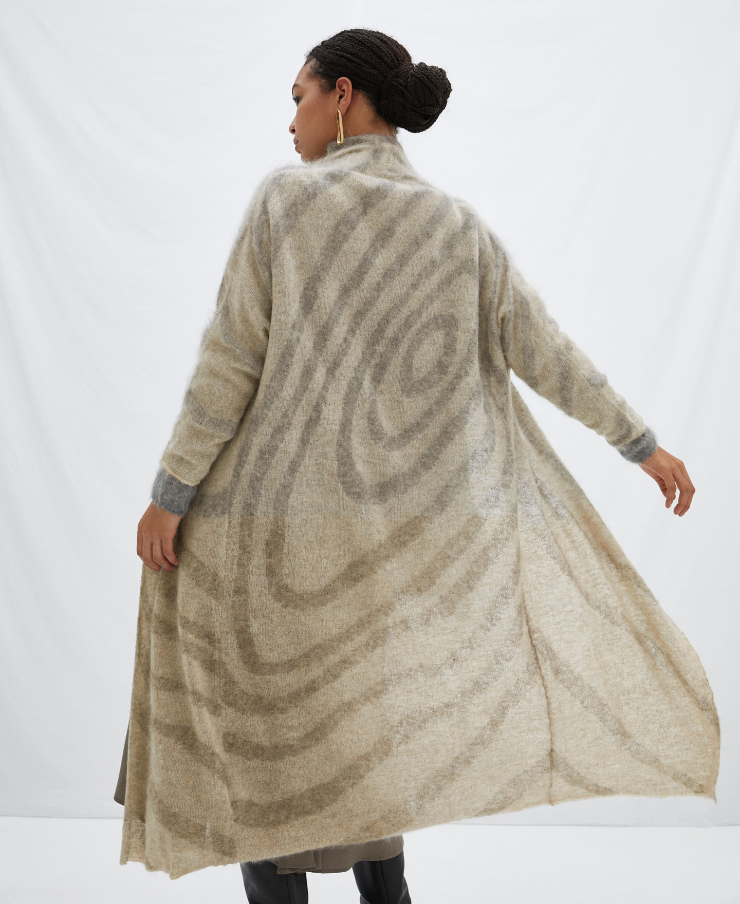 Mohair knitted spiral jacket image number 2