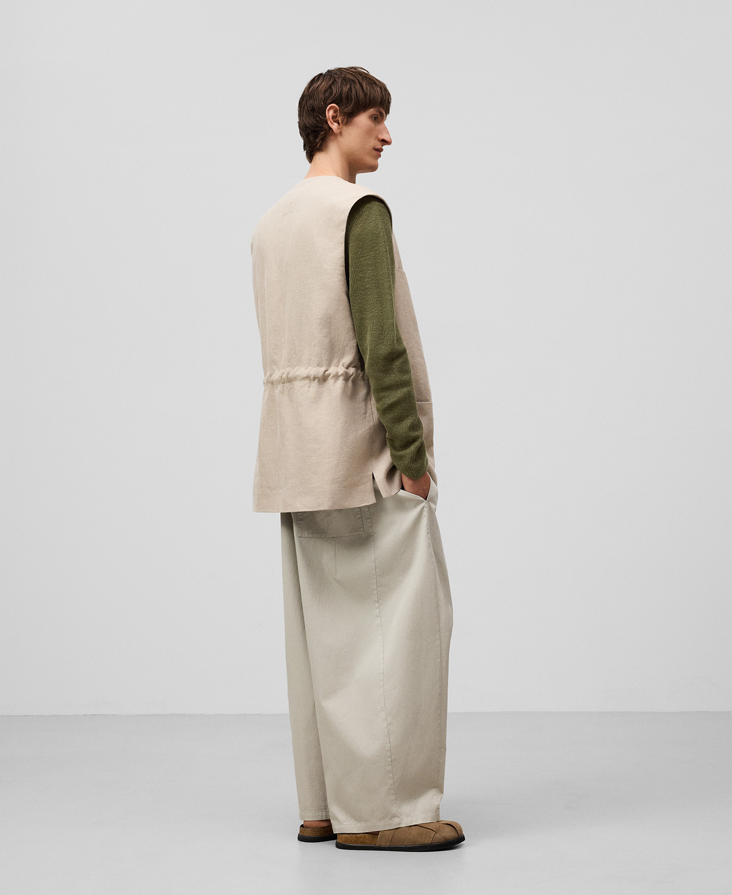 European linen waistcoat man image number 2