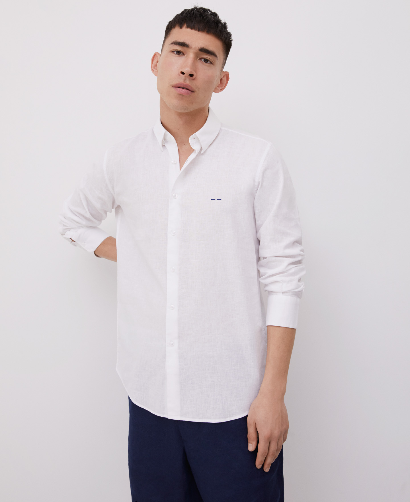 Camisa blanca en algodón y lino image number 0