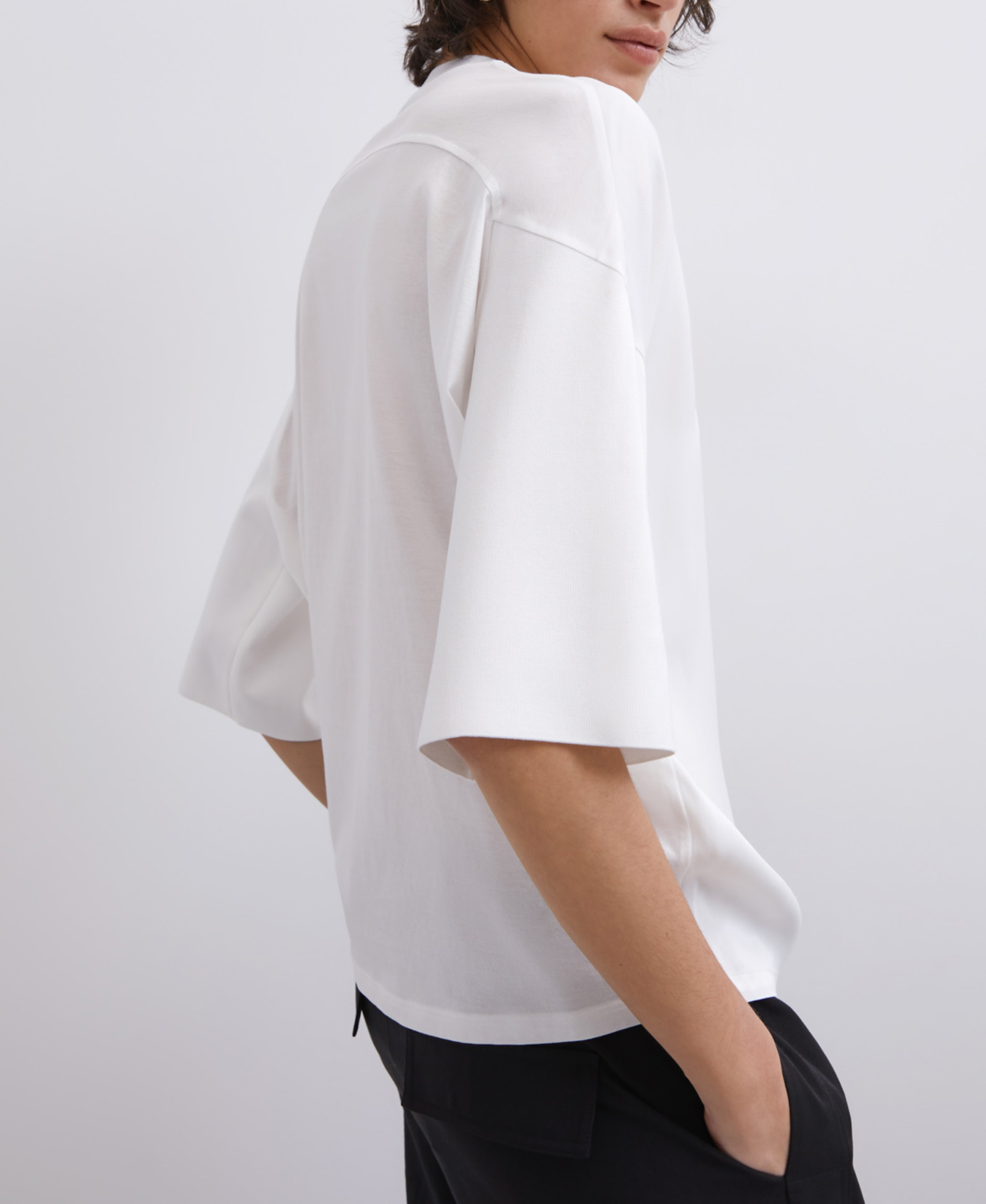 Fluid viscose and cotton T-shirt image number 2