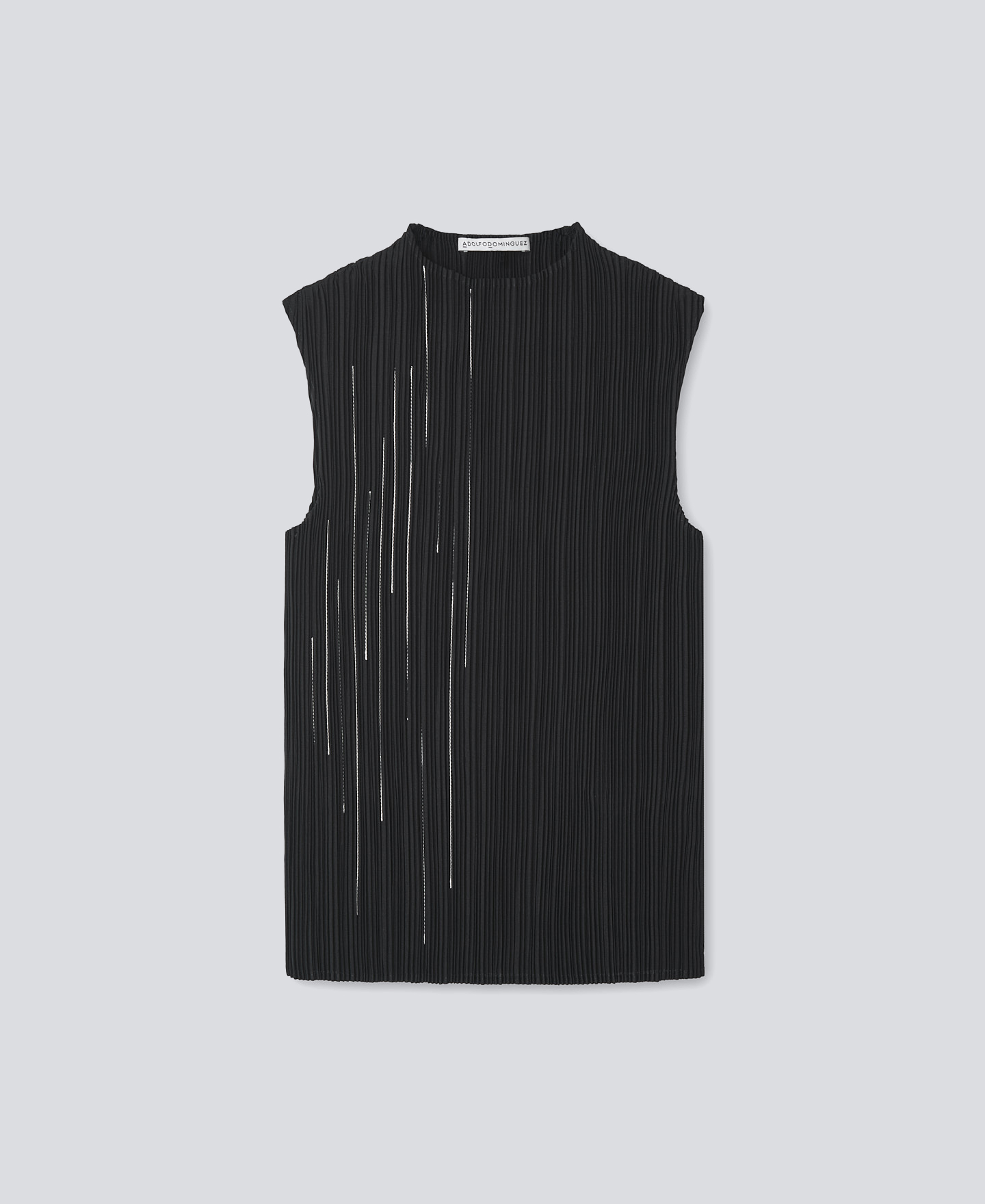 Black top in crinkle for women image number 4